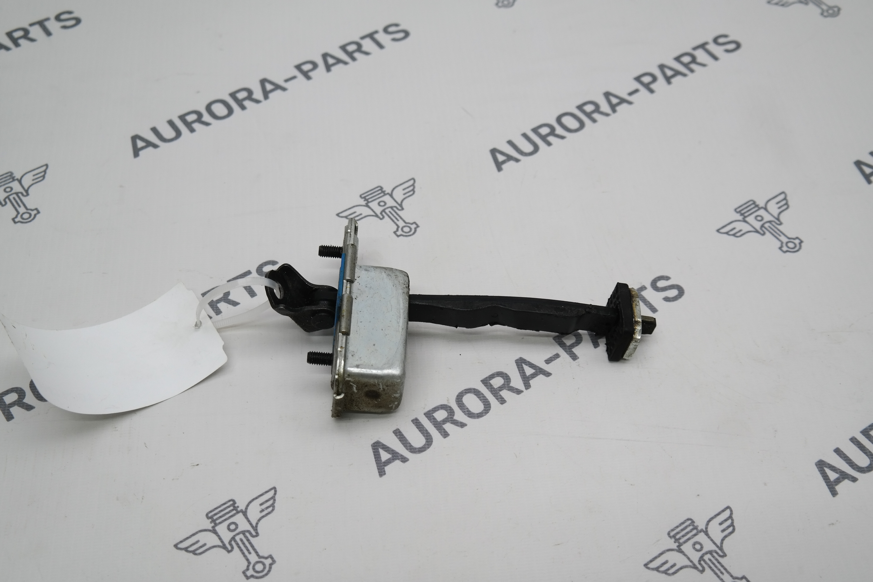 Ограничитель задней двери LH Hyundai Tucson