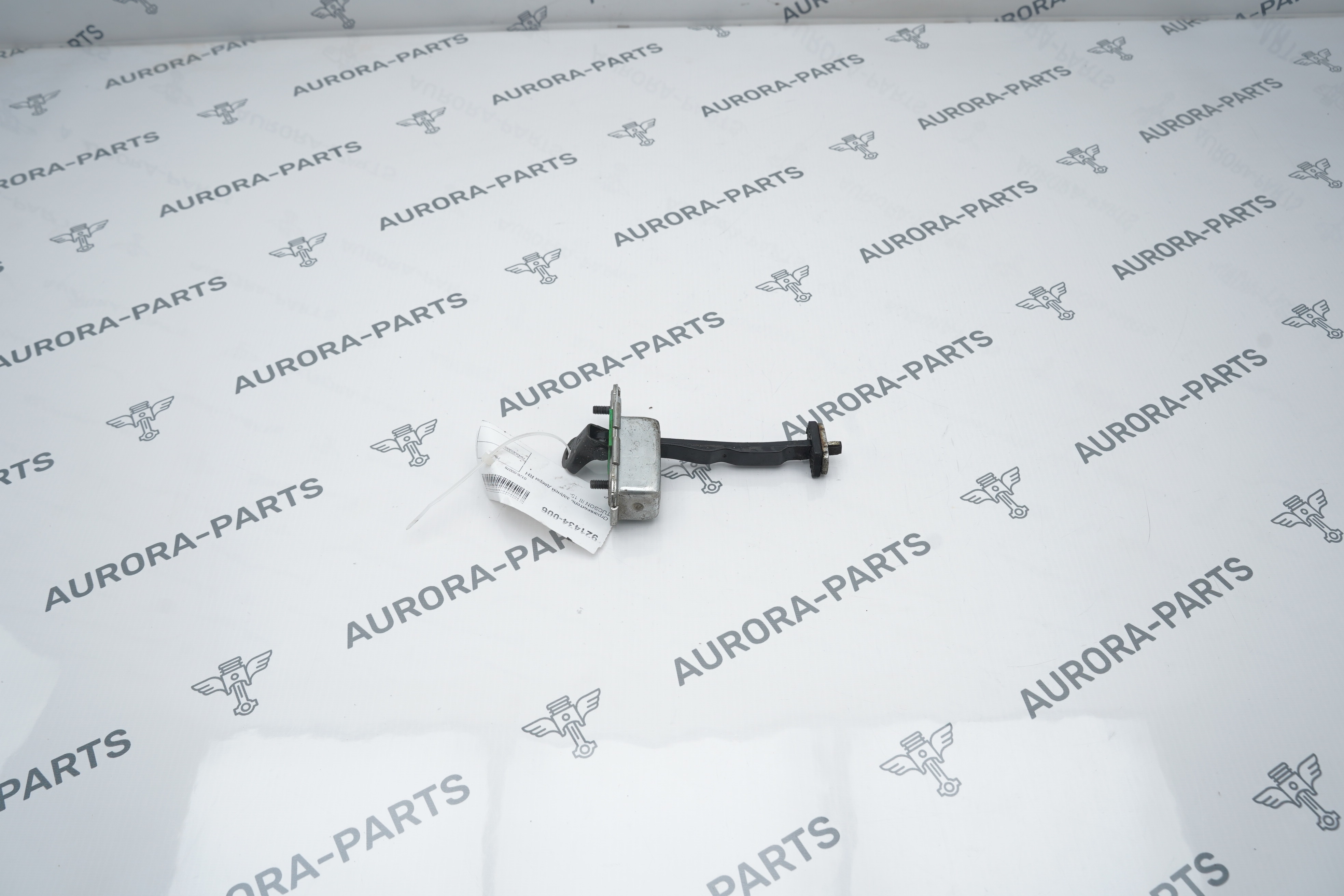 Ограничитель задней двери RH Hyundai Tucson