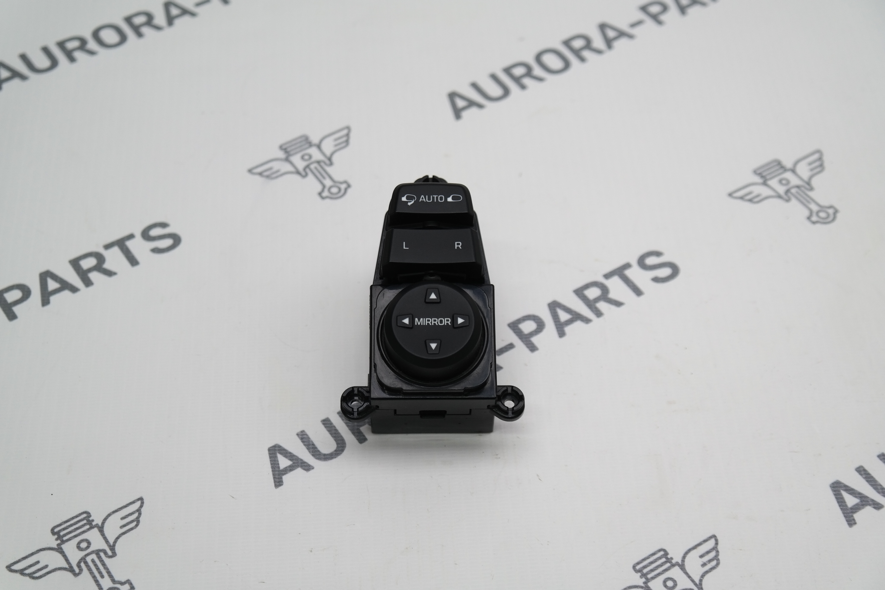 Блок кнопок регулировки зеркал Hyundai Tucson