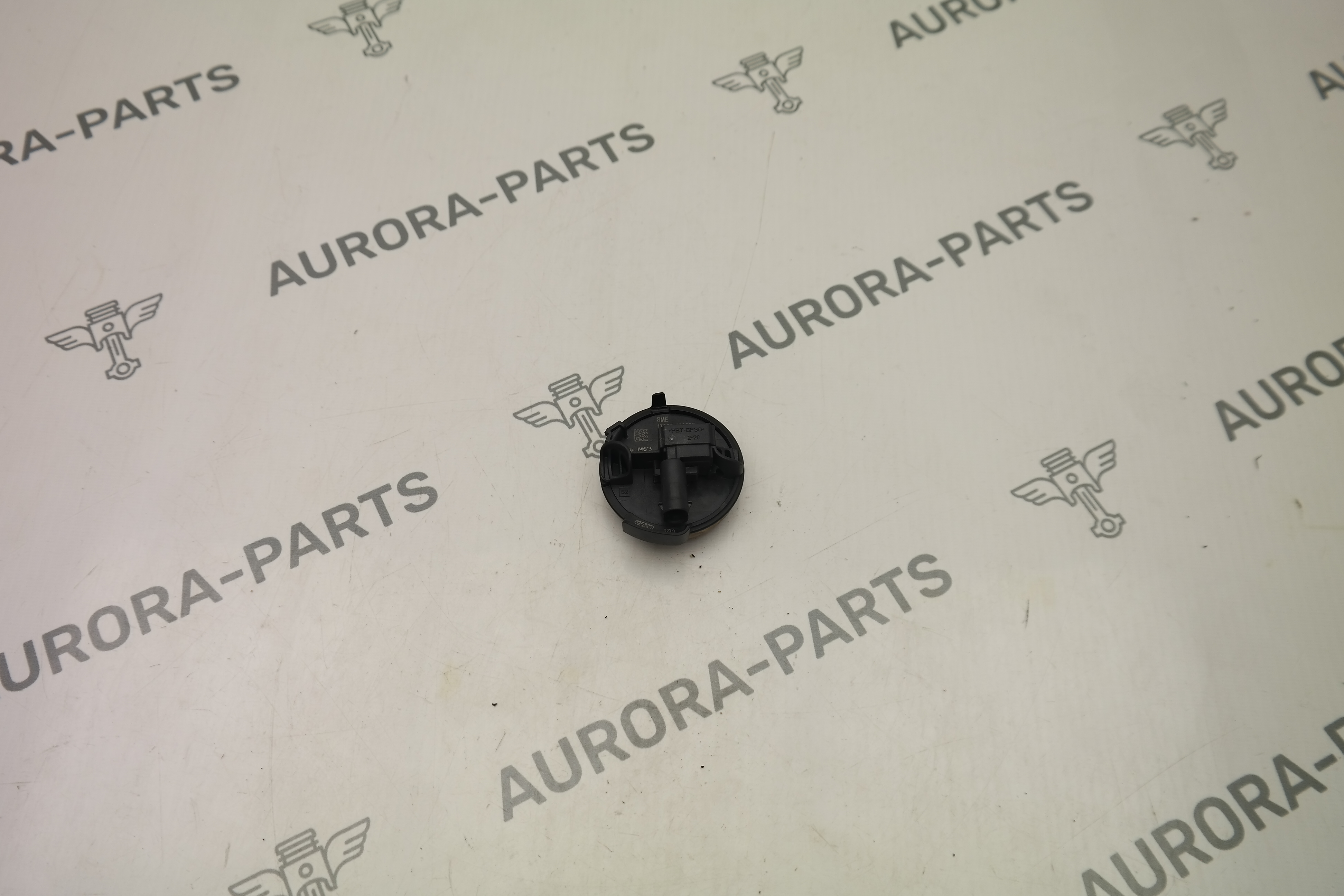 Датчик удара передней панели Audi Q7