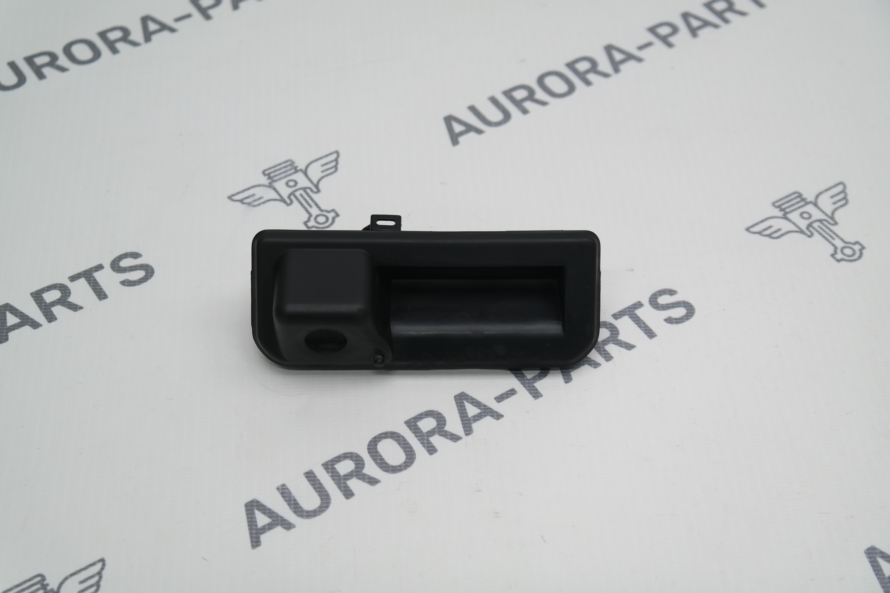 Кнопка открывания крышки багажника под камеру (без камеры) Audi Q5