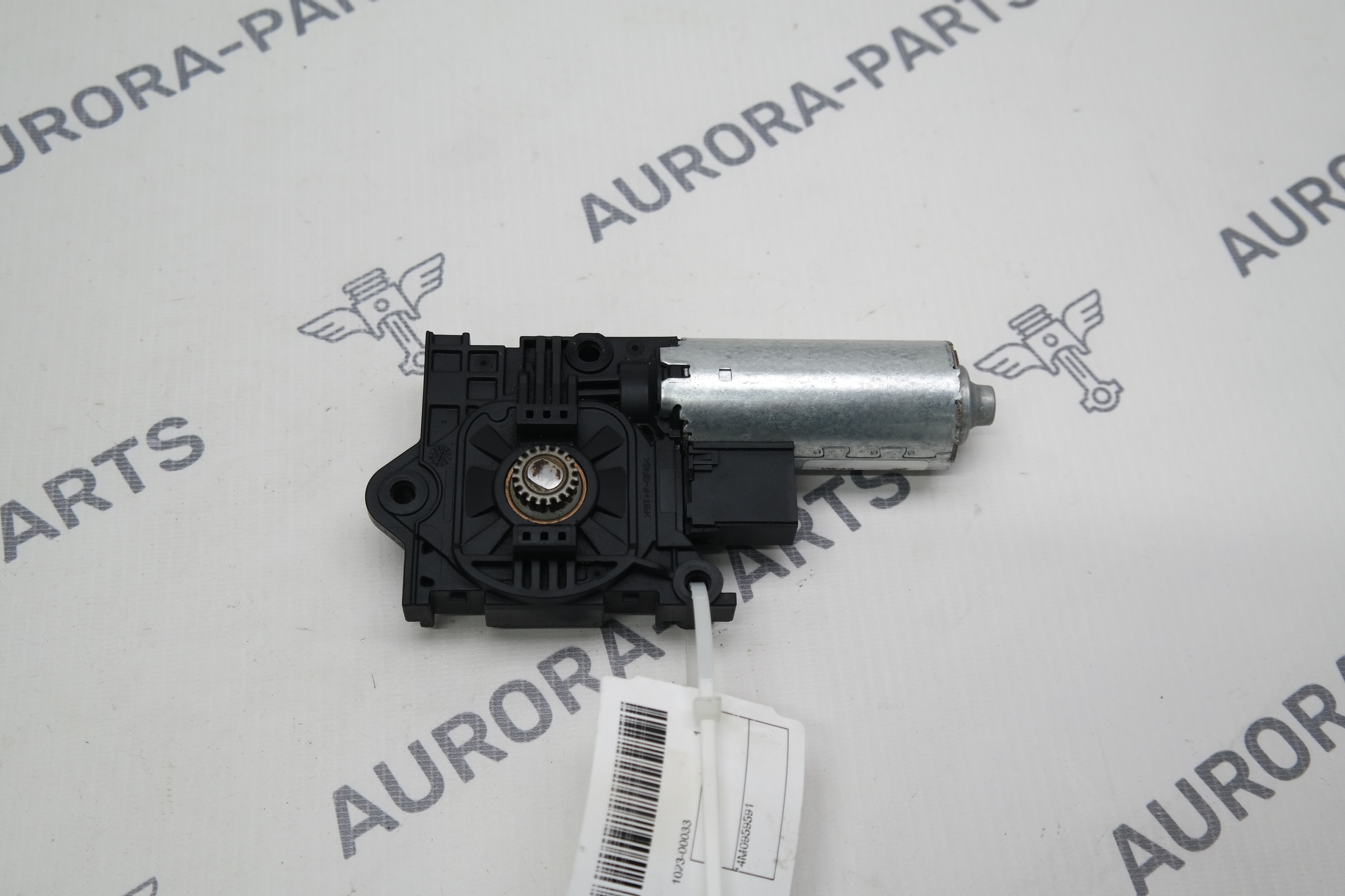 Моторчик люка Audi Q7