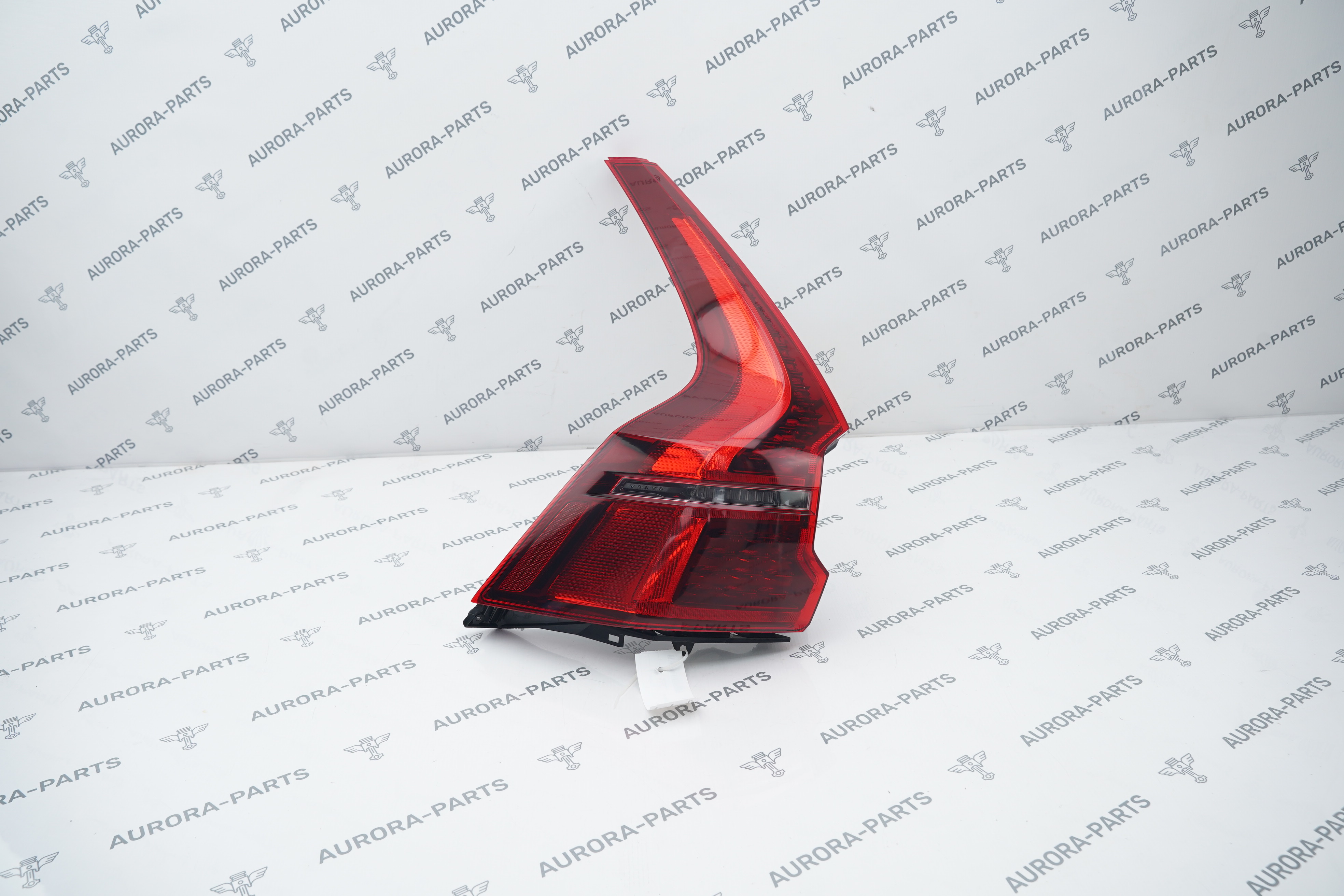 Фонарь задний LH Volvo XC60