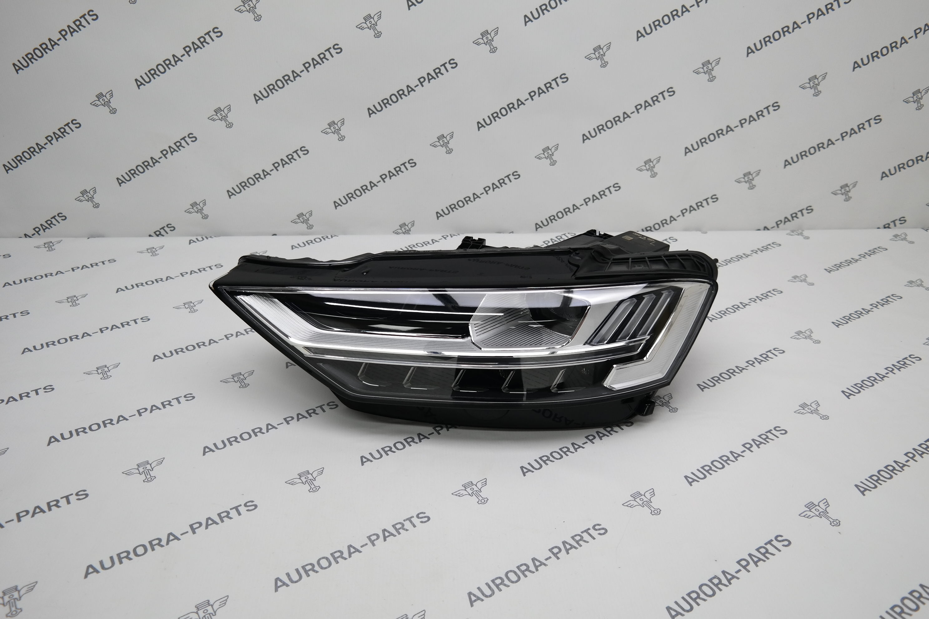 Фара светодиодная Matrix (Без блоков) LH Audi A8