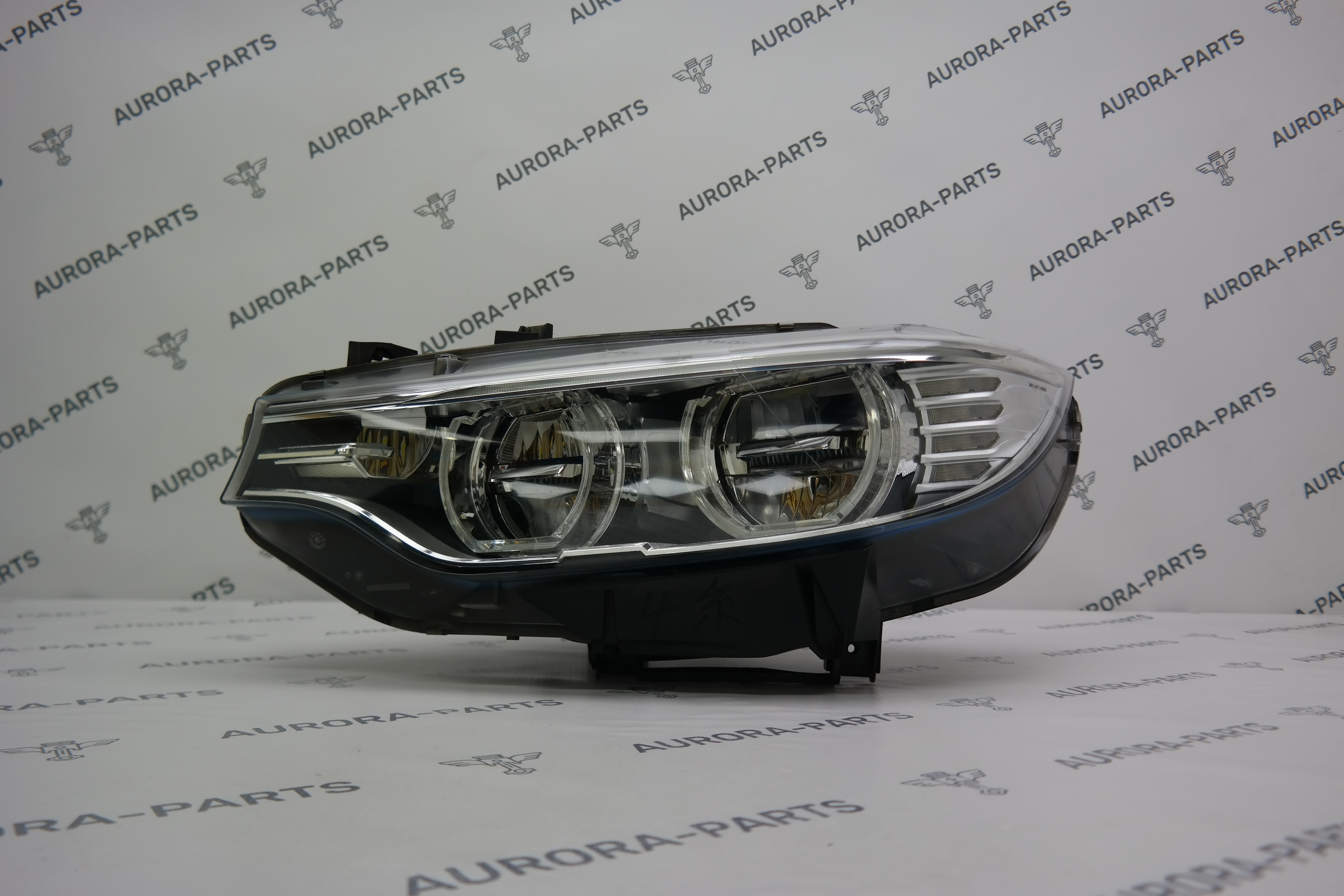 Фара светодиодная адаптивная в сборе LH BMW 4-Series