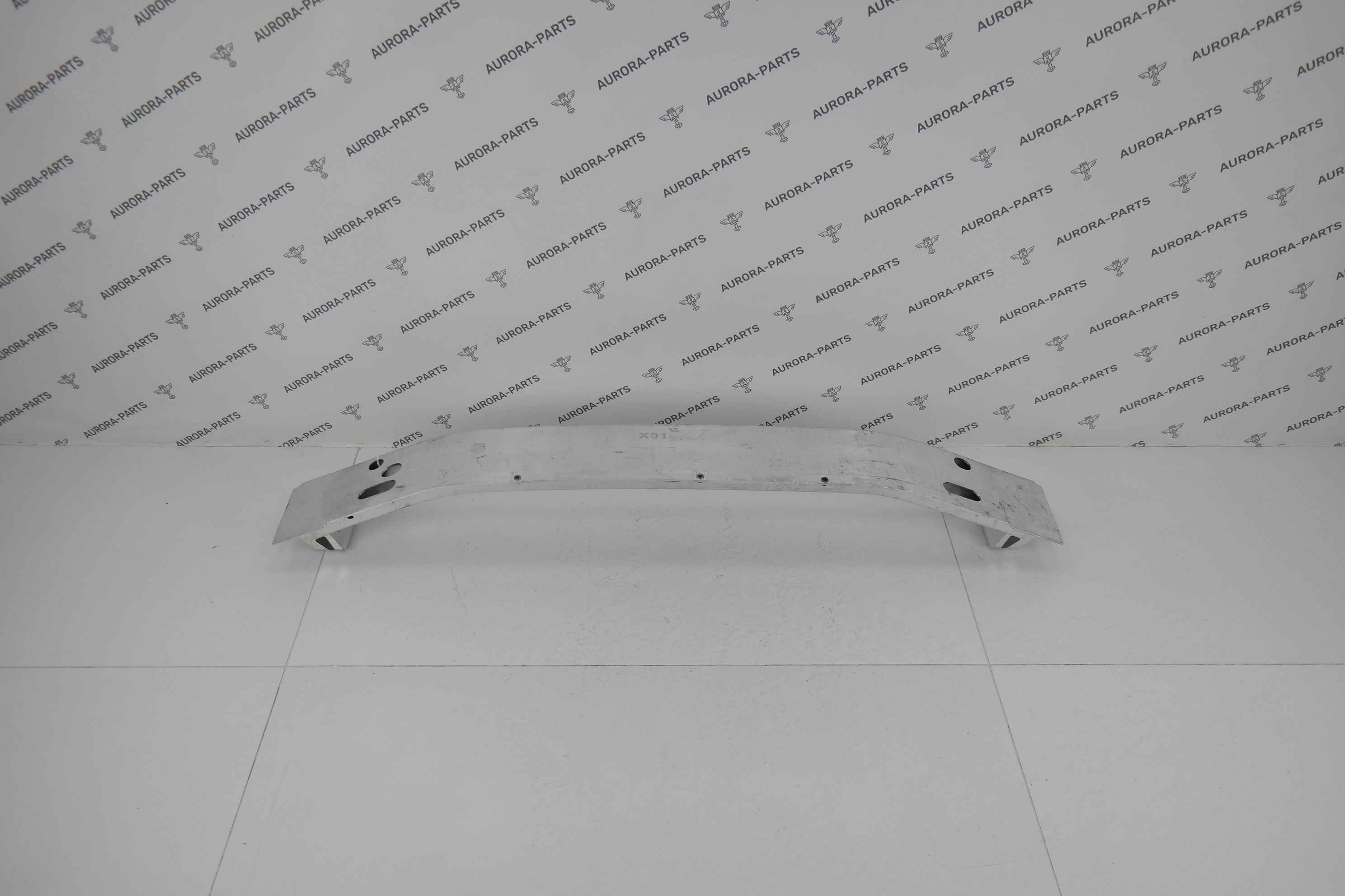 Усилитель переднего бампера Li Auto LiXiang L9