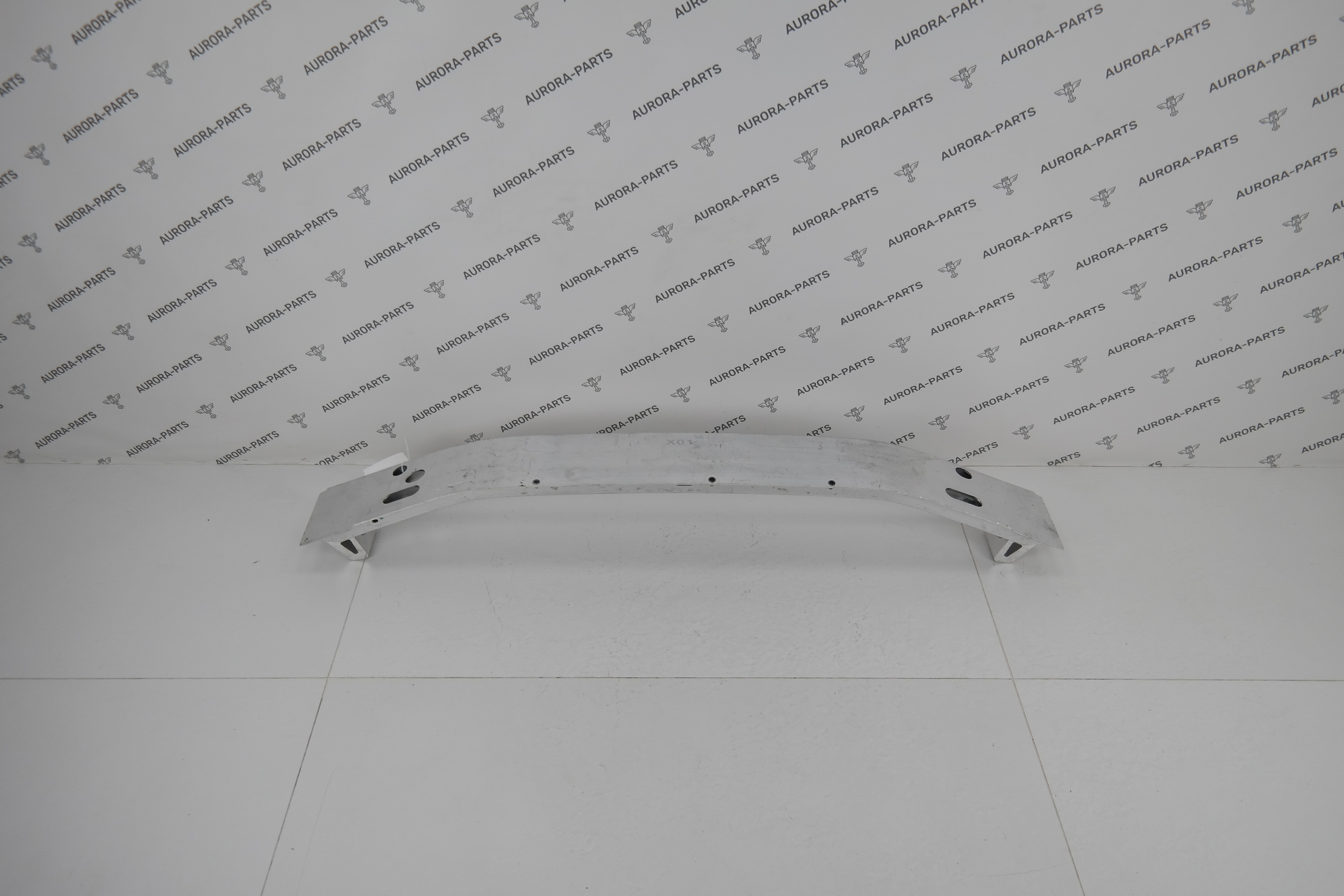 Усилитель переднего бампера Li Auto LiXiang L9