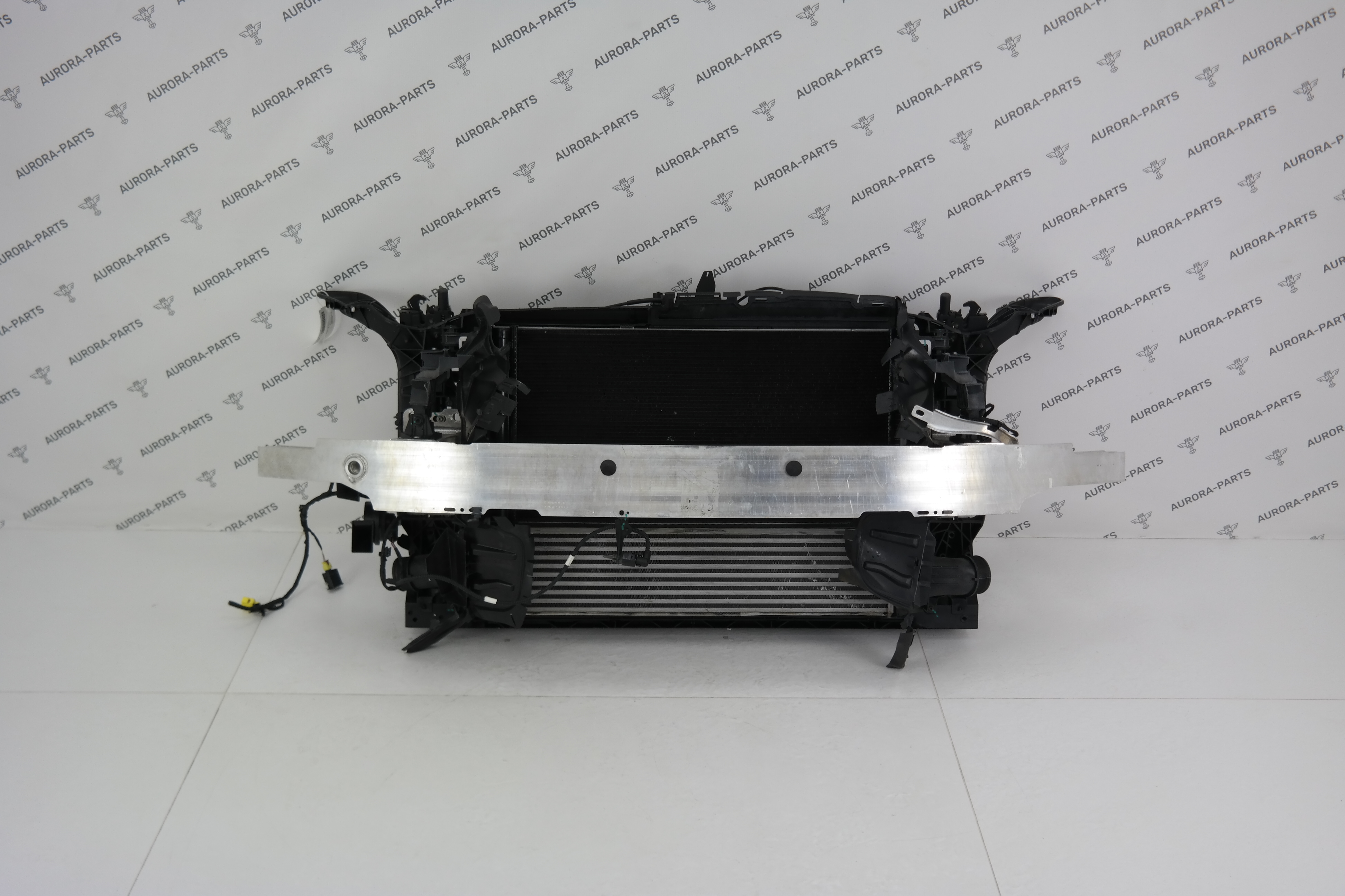 Кассета радиаторов в сборе 2.0 Бензин Audi A6