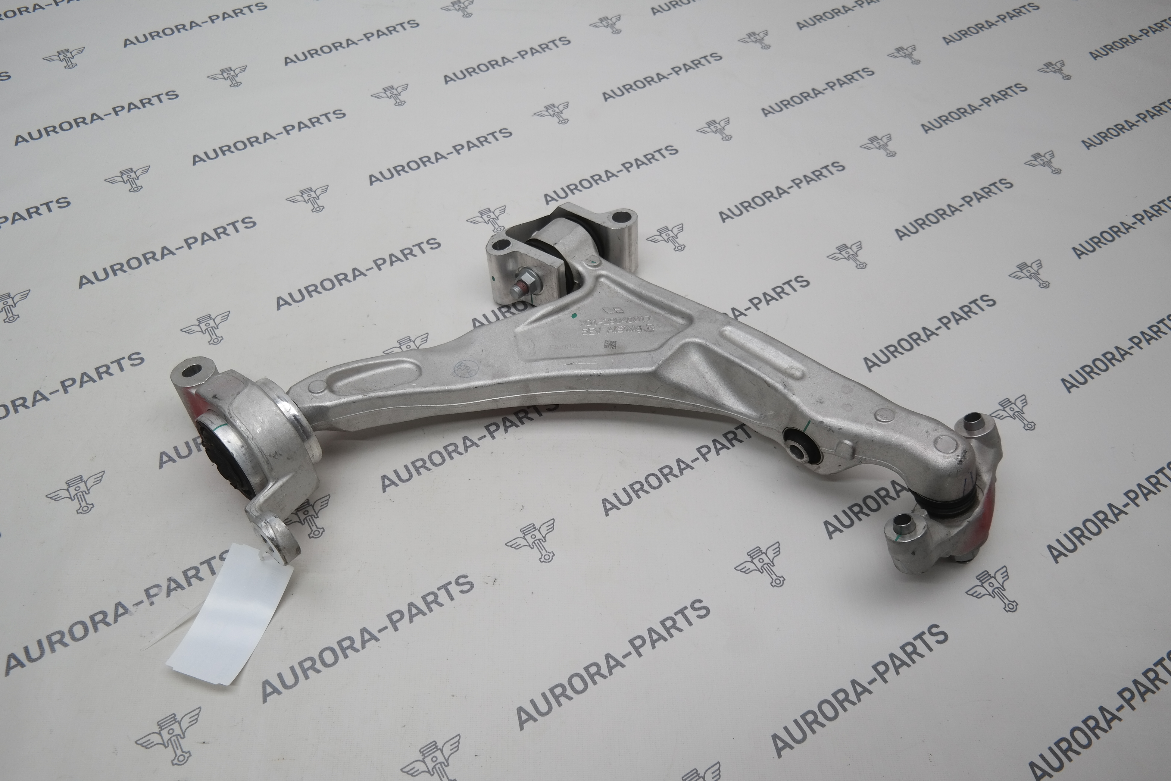 Рычаг передней подвески нижний RH Li Auto LiXiang L9