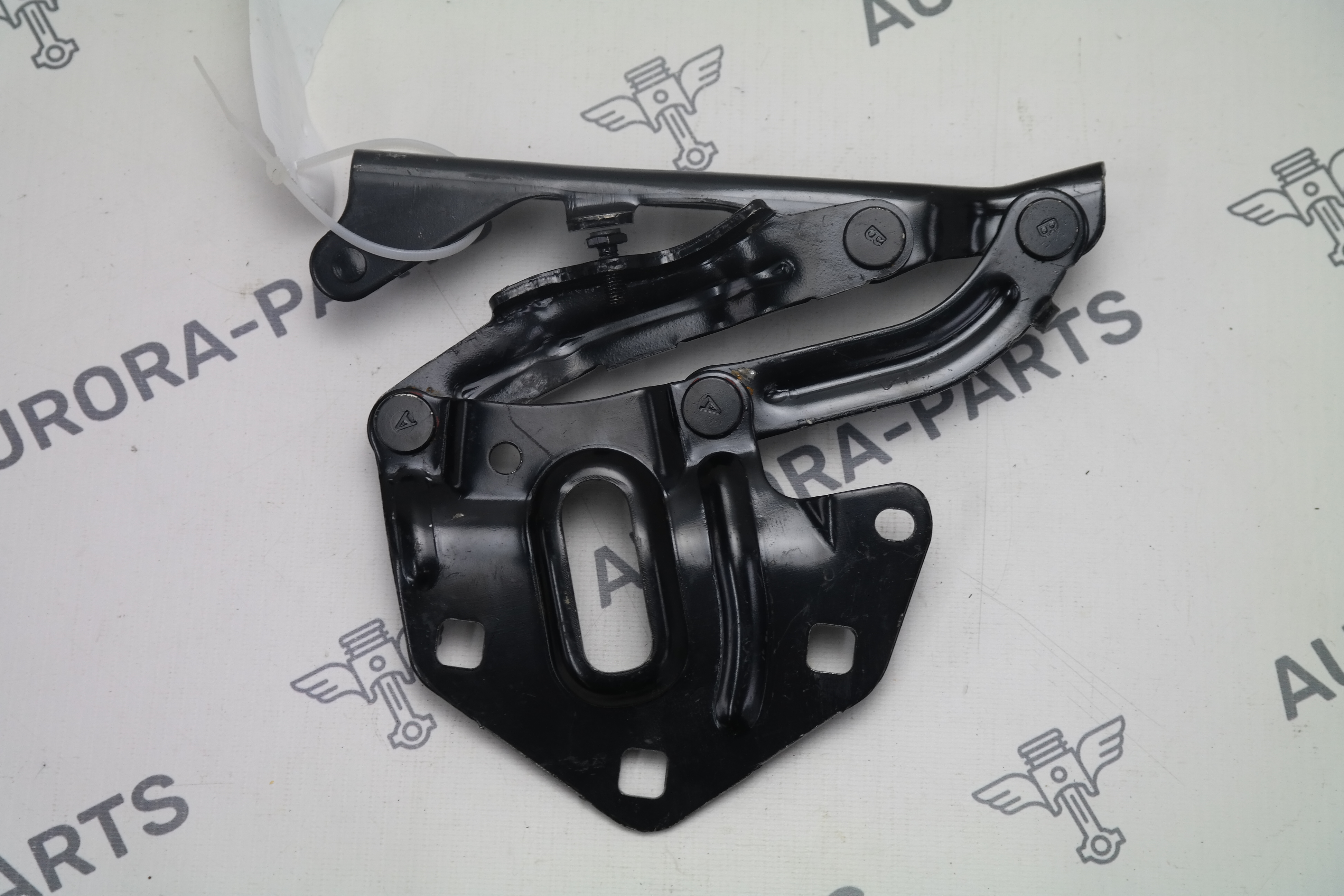 Петля капота LH Li Auto LiXiang L9