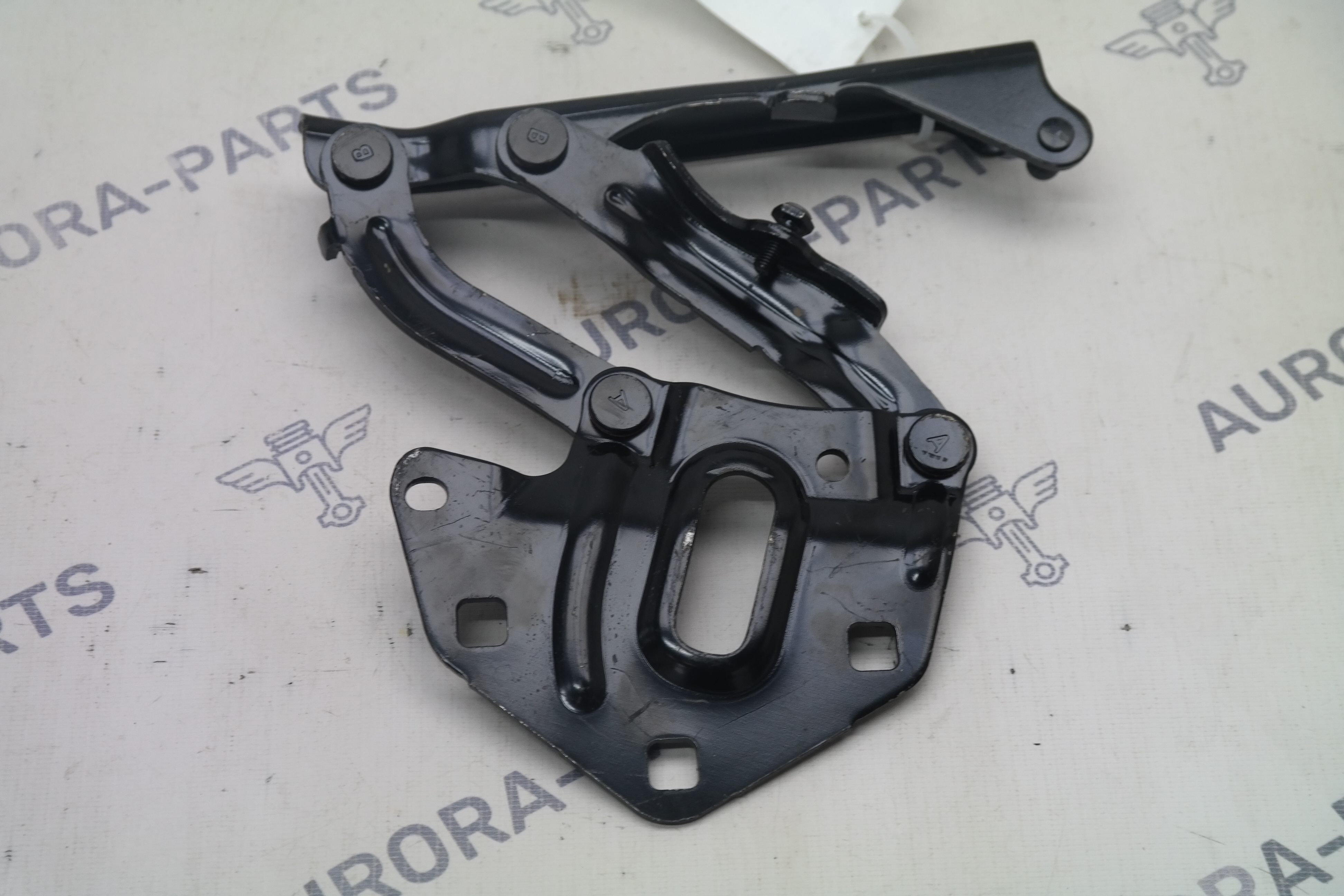 Петля капота RH Li Auto LiXiang L9