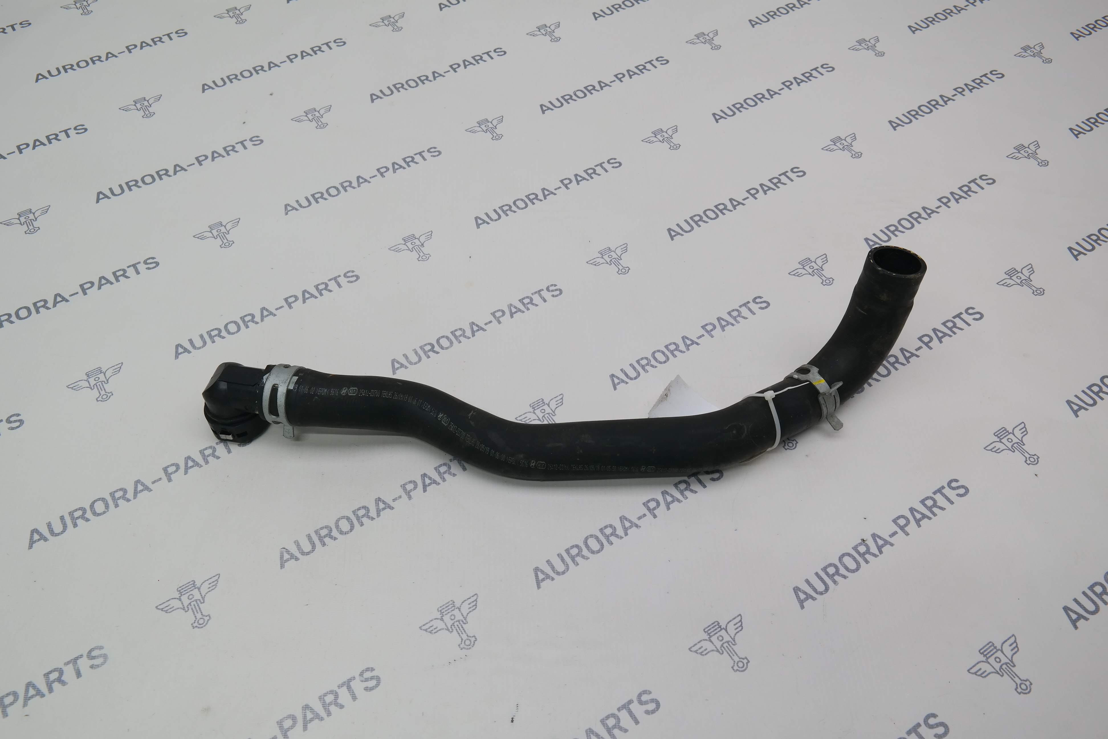 Патрубок системы охлаждения Hyundai Tucson