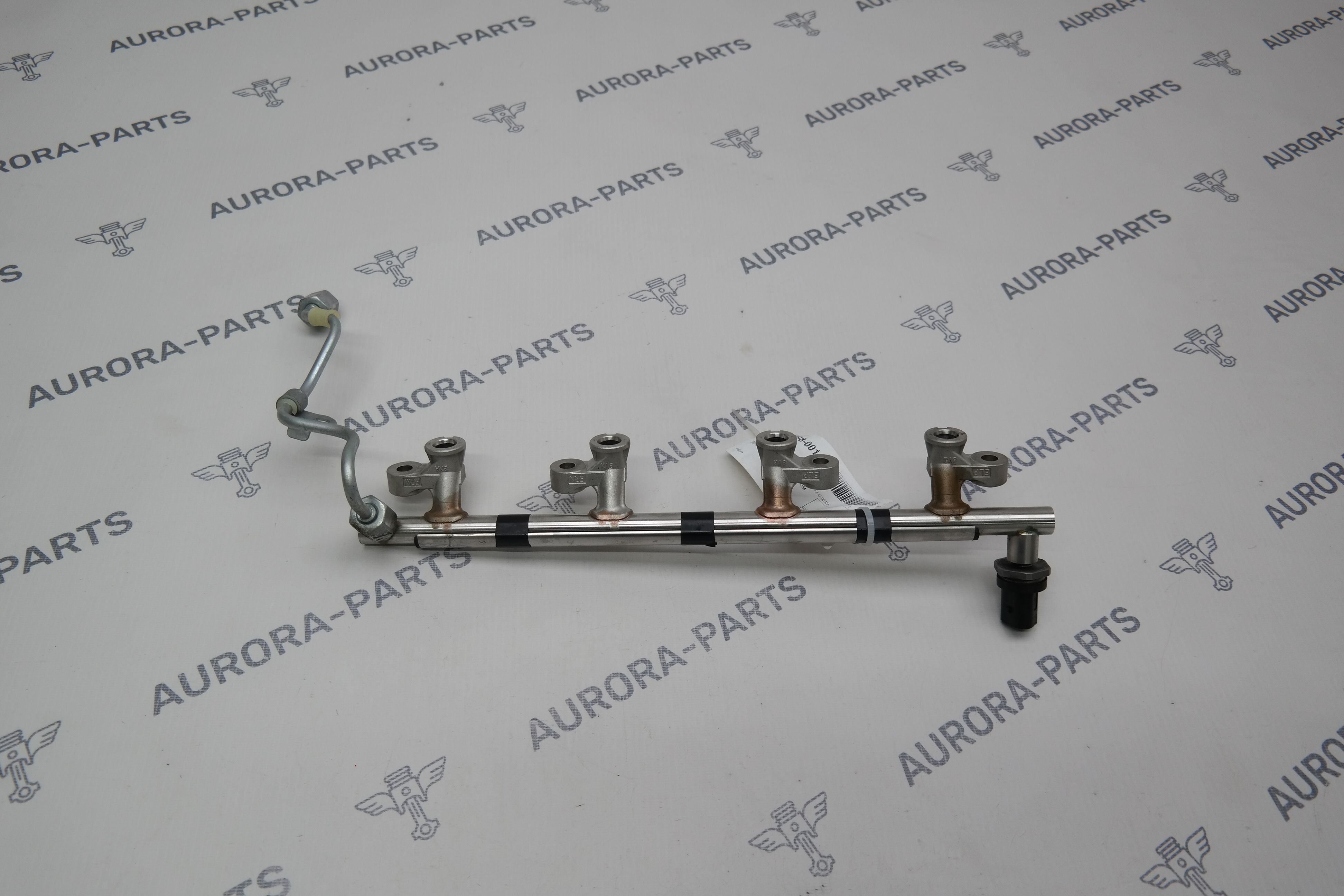 Рампа топливная с датчиком Mazda CX-5