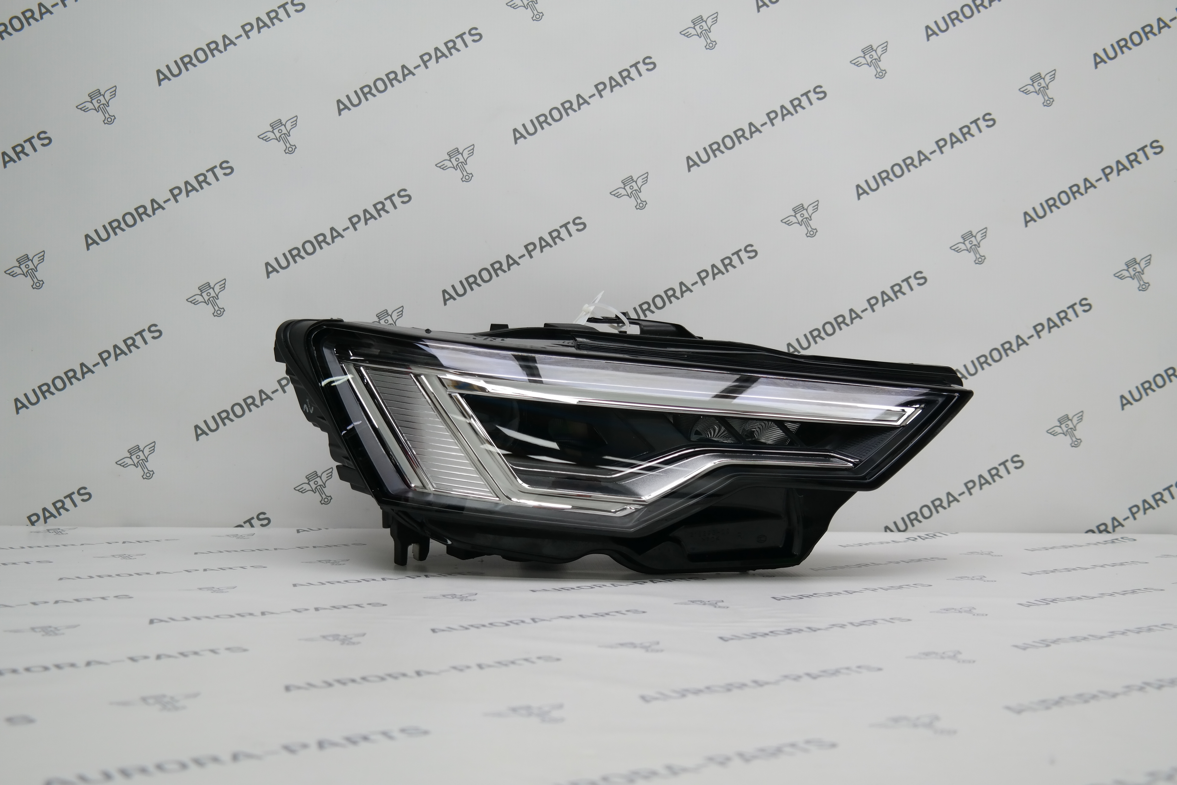 Фара Matrix Led в сборе RH Audi A6