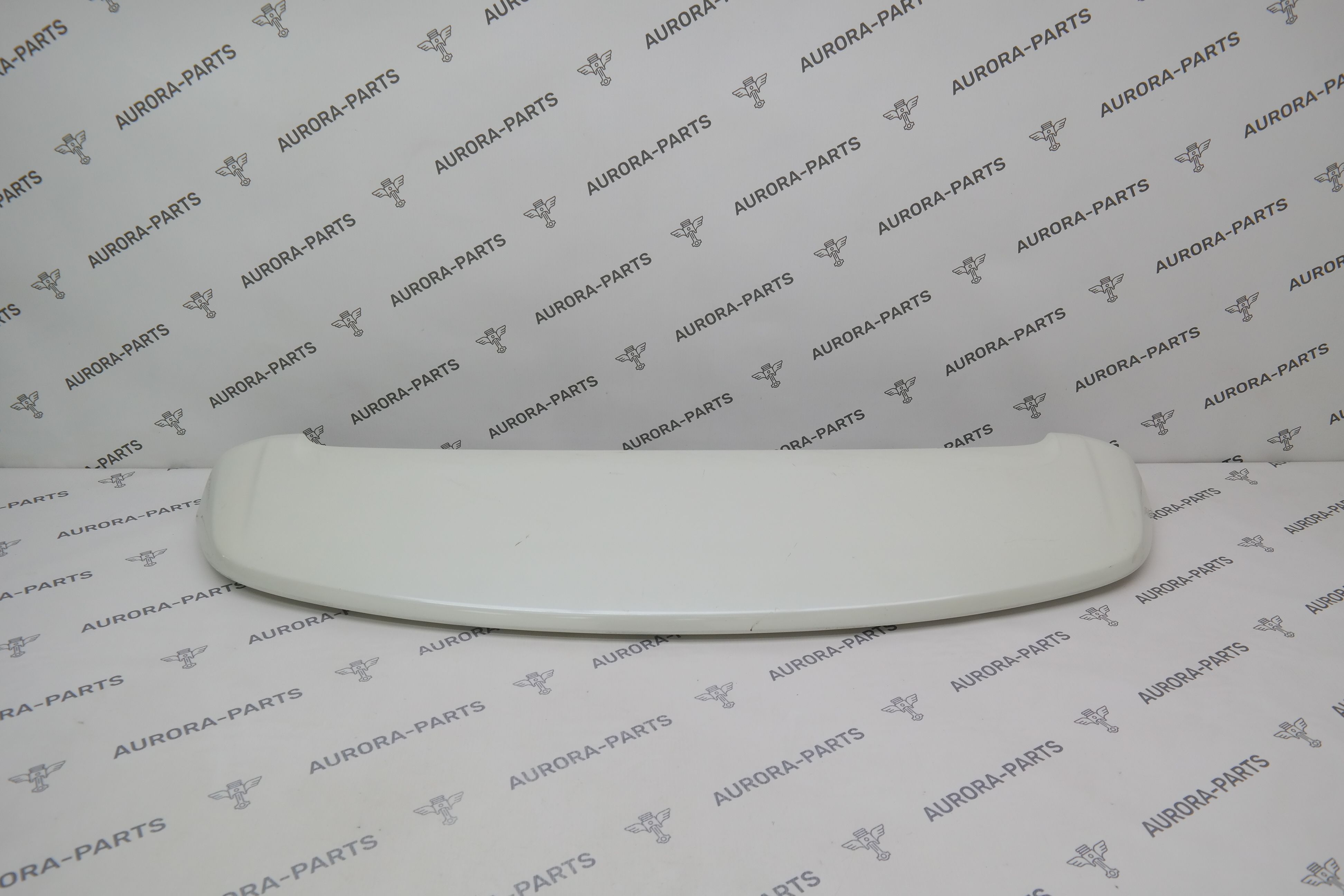 Спойлер крышки багажника Toyota Land Cruiser