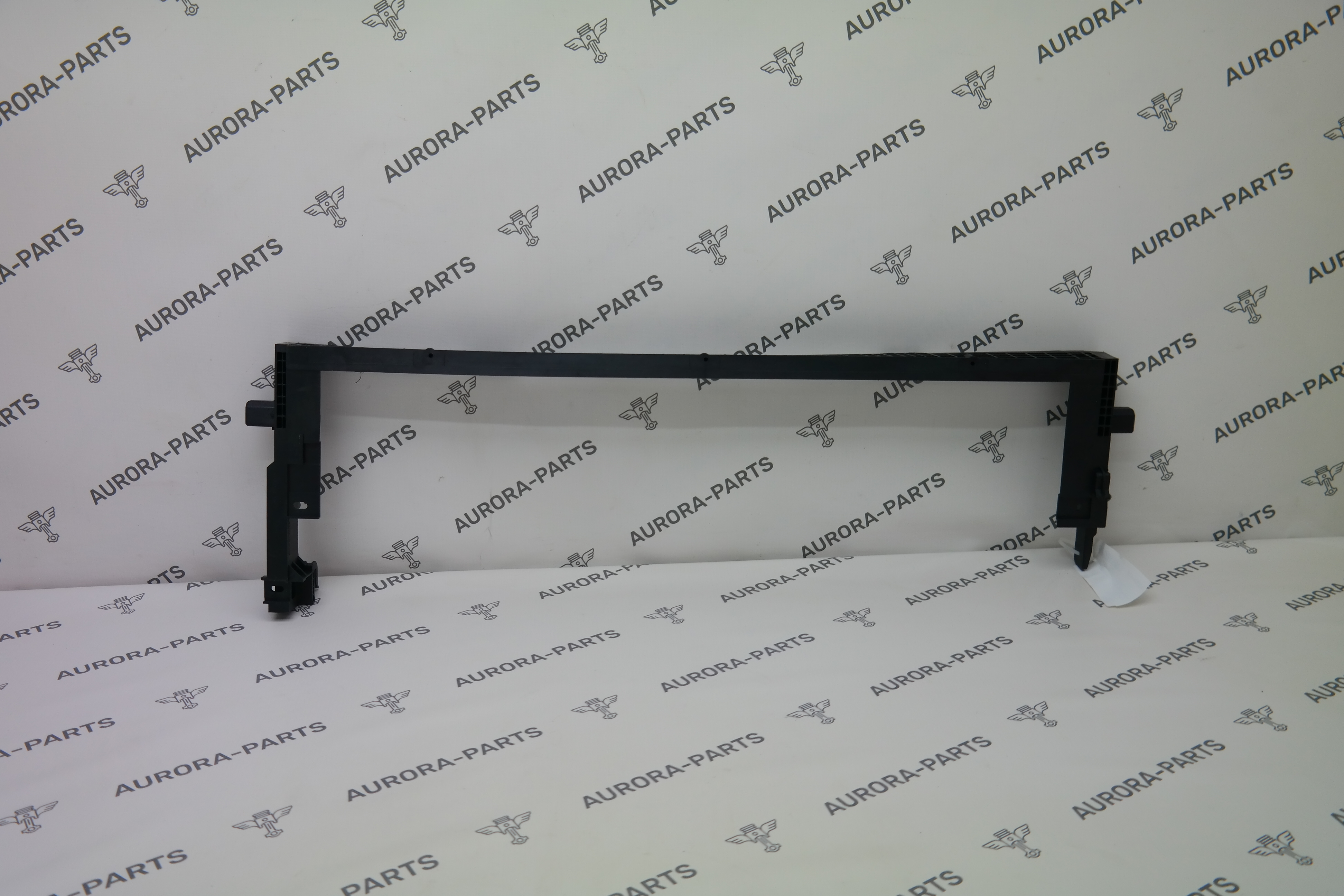 Кронштейн крепления радиатора Li Auto LiXiang L9