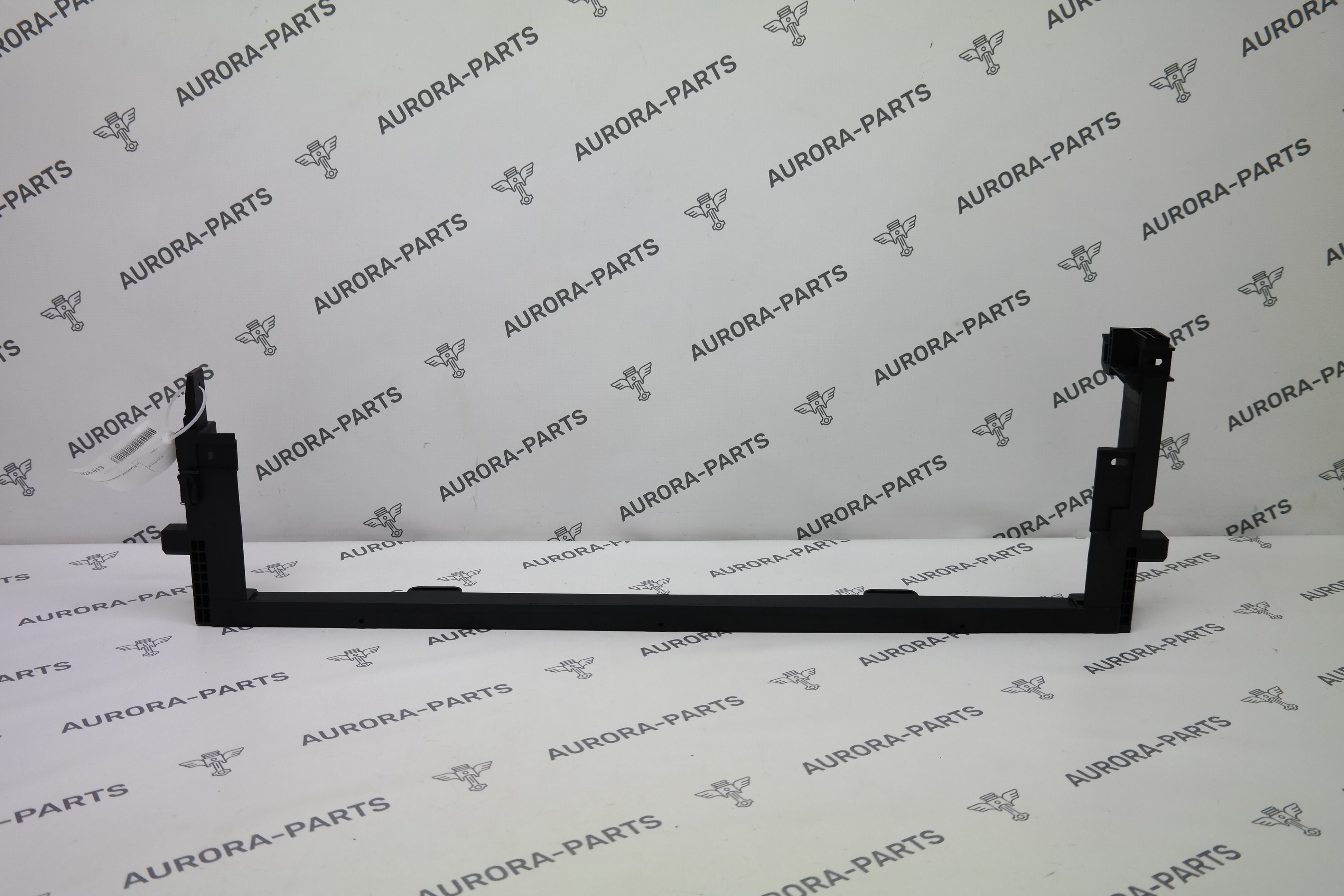 Кронштейн крепления радиатора Li Auto LiXiang L9