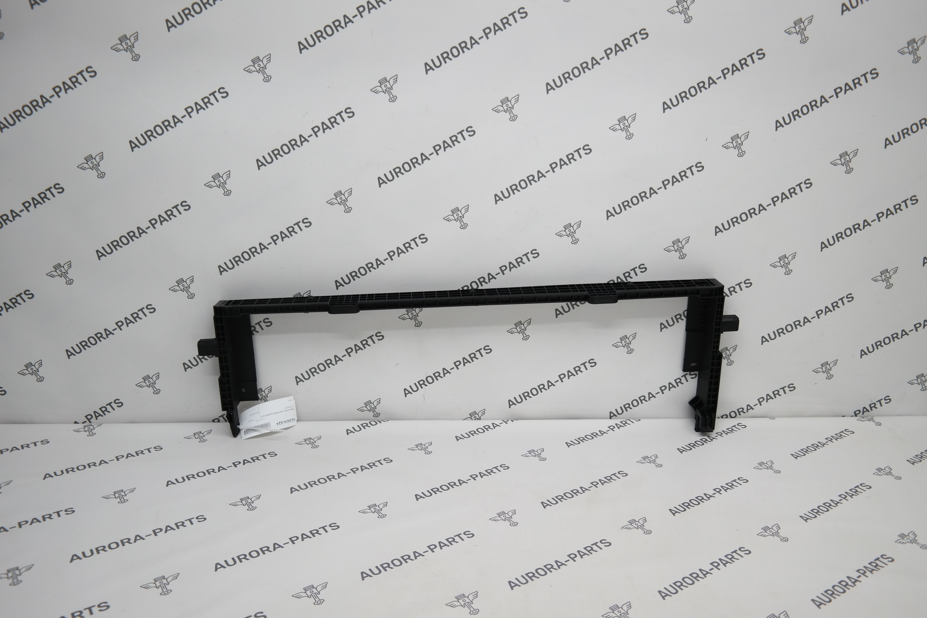 Кронштейн крепления радиатора Li Auto LiXiang L9