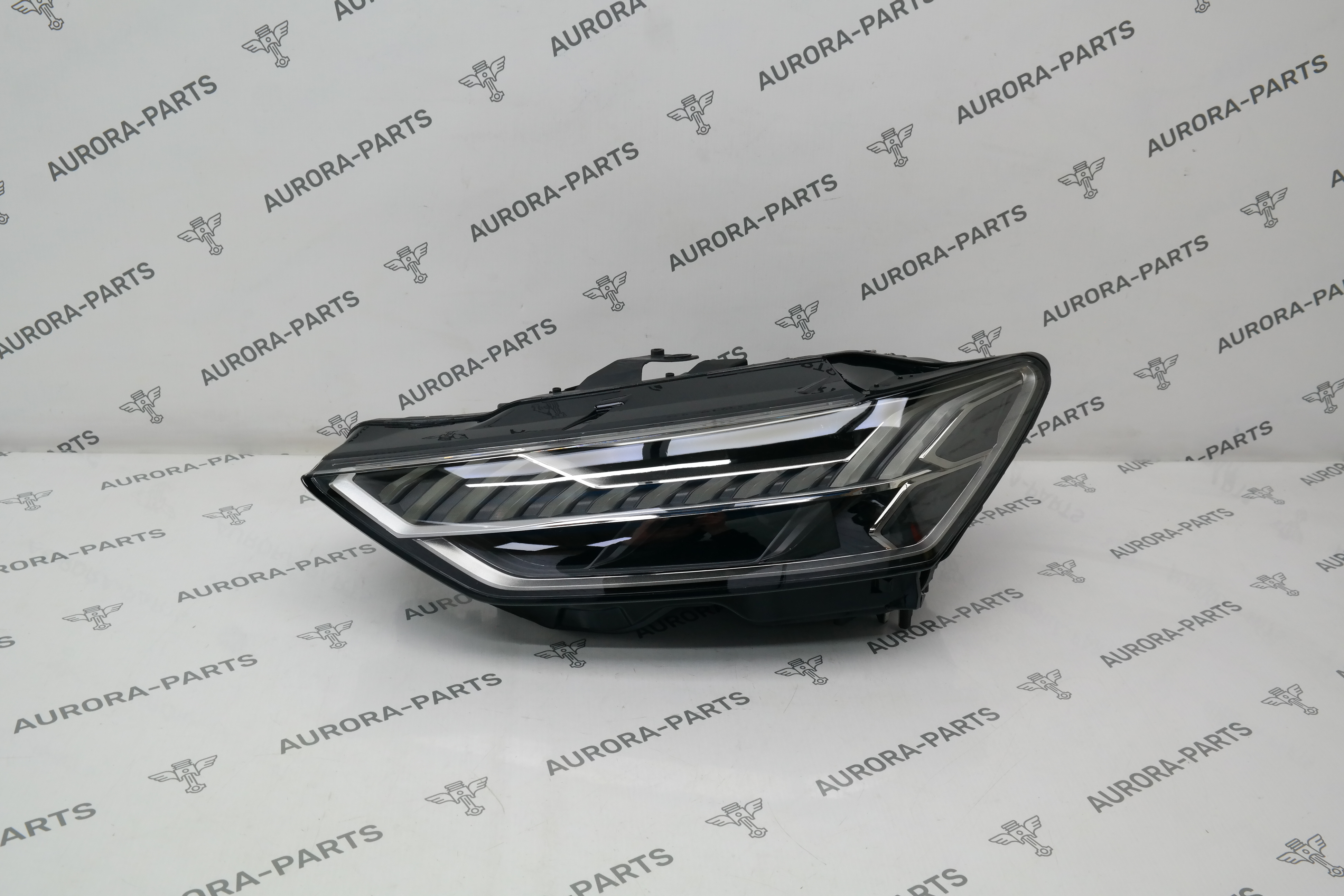 Фара светодиодная Matrix в сборе LH Audi A7