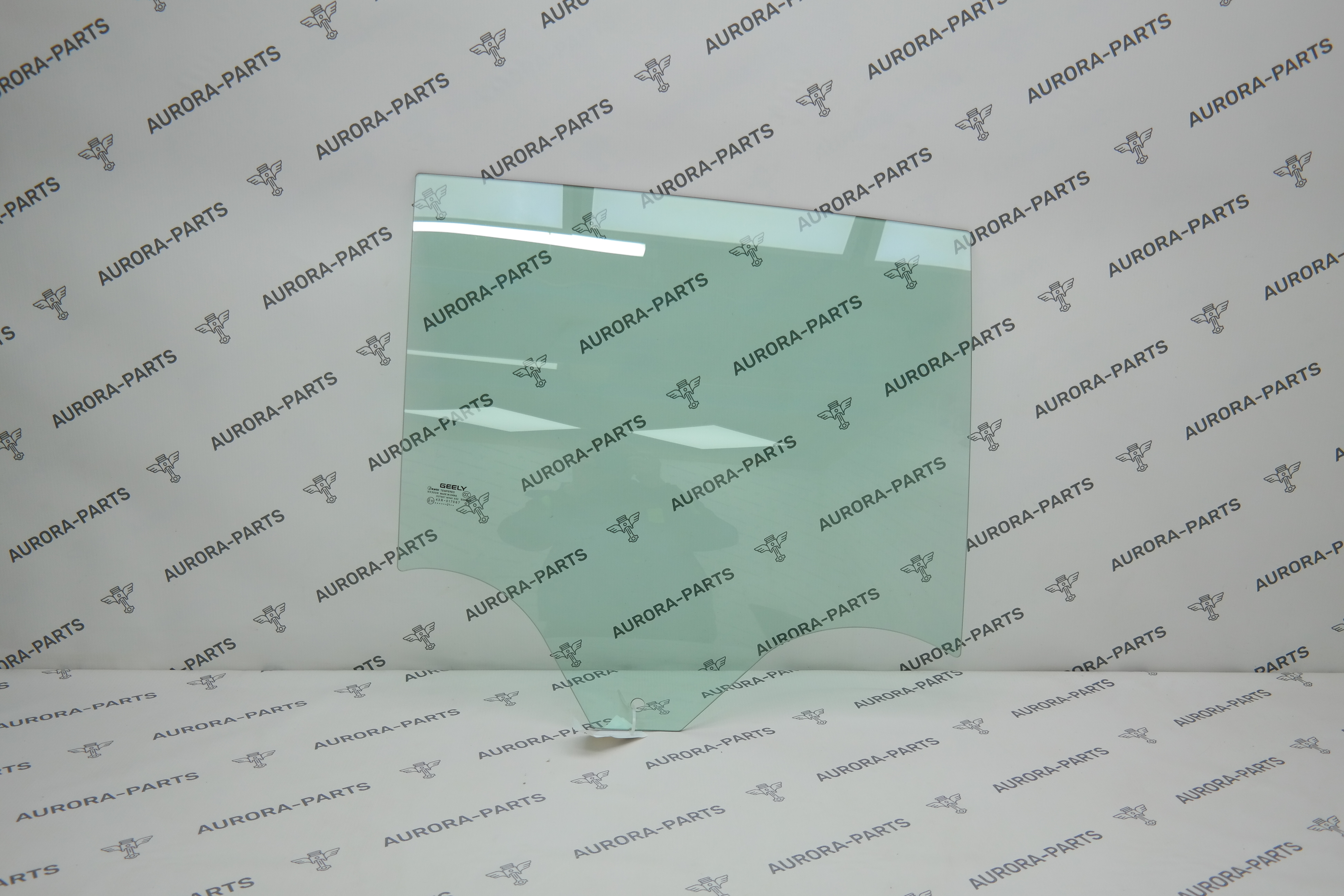 Стекло задней двери RH Geely Monjaro