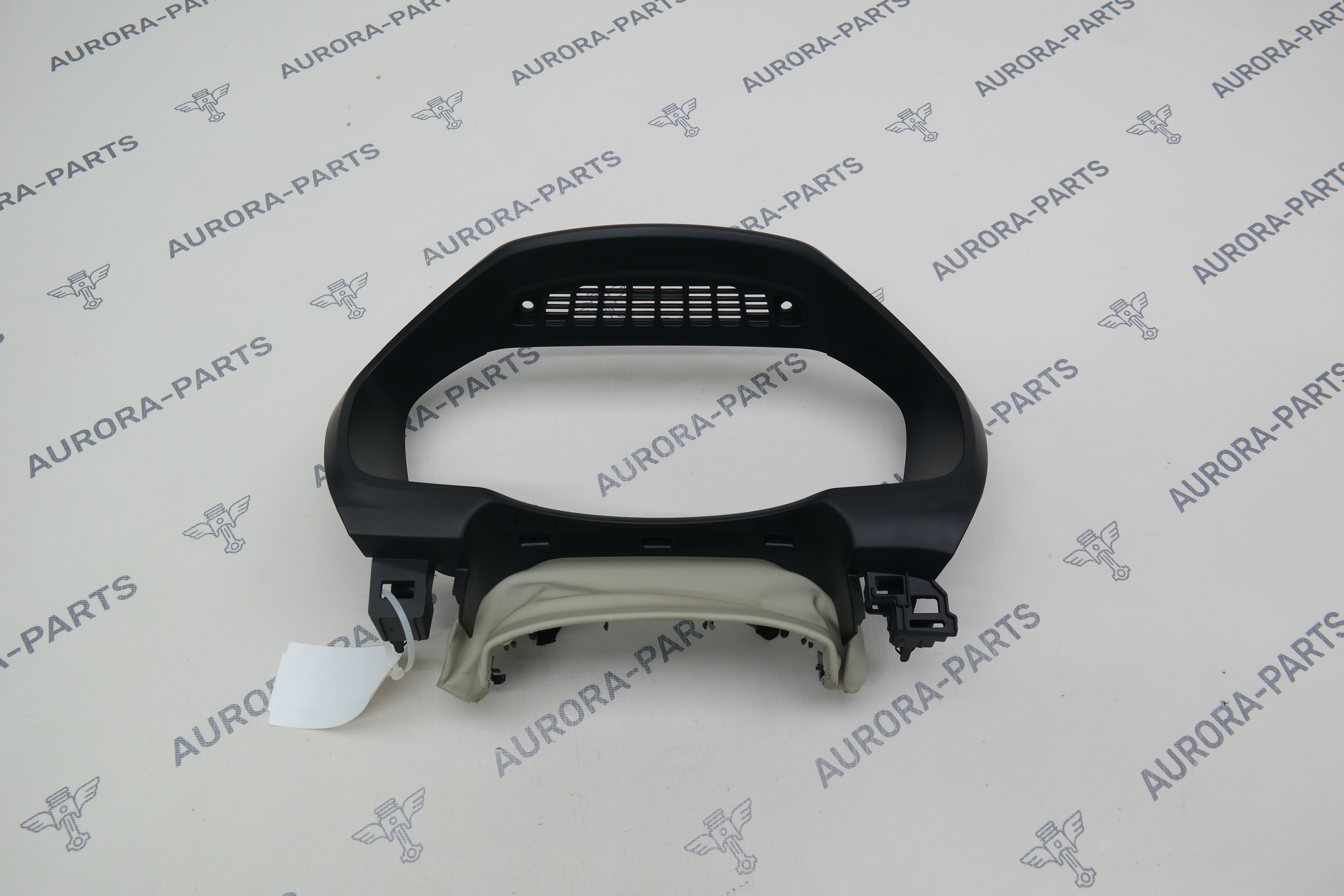 Накладка панели приборов Volvo XC90