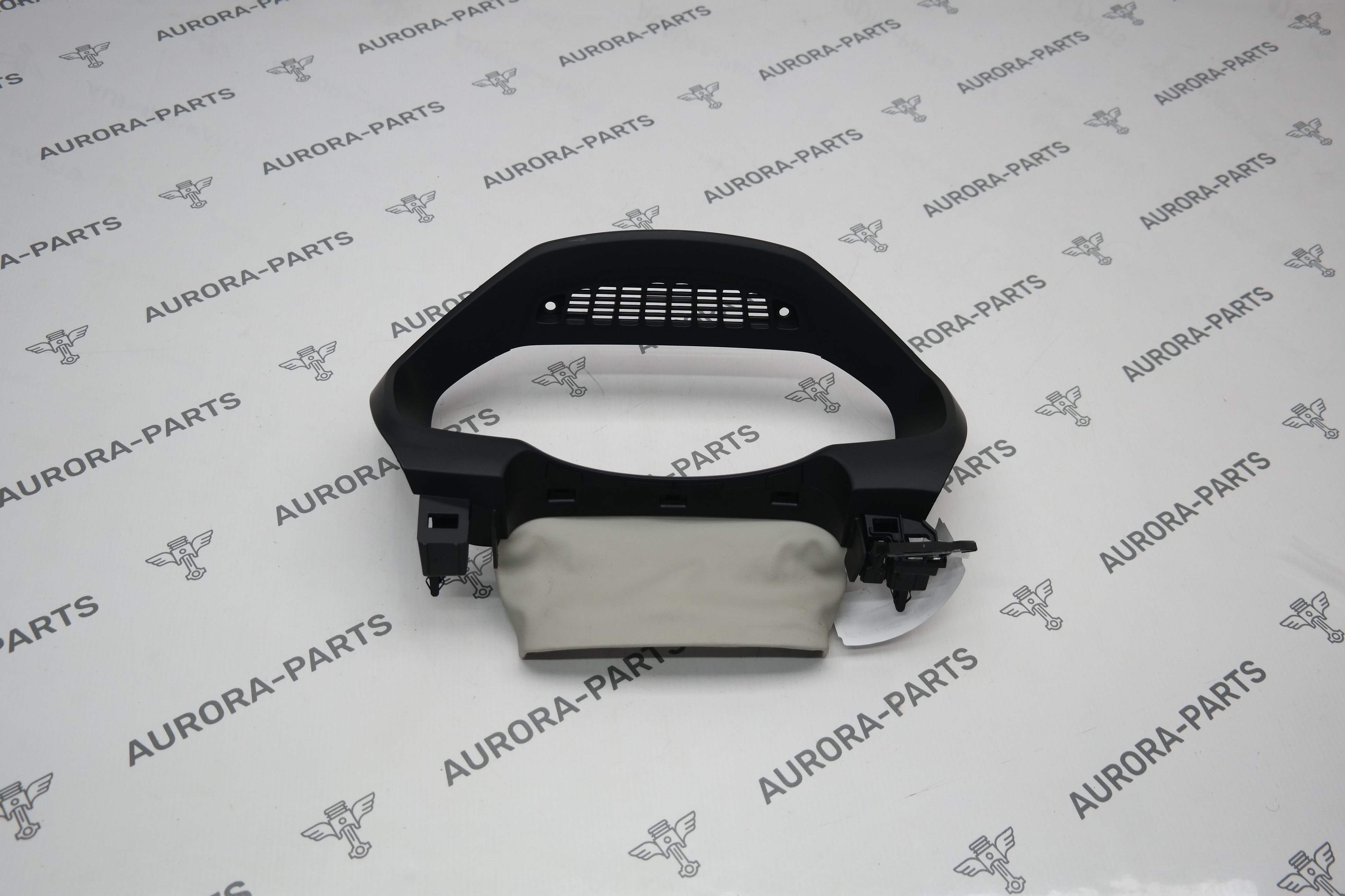 Накладка панели приборов Volvo XC90