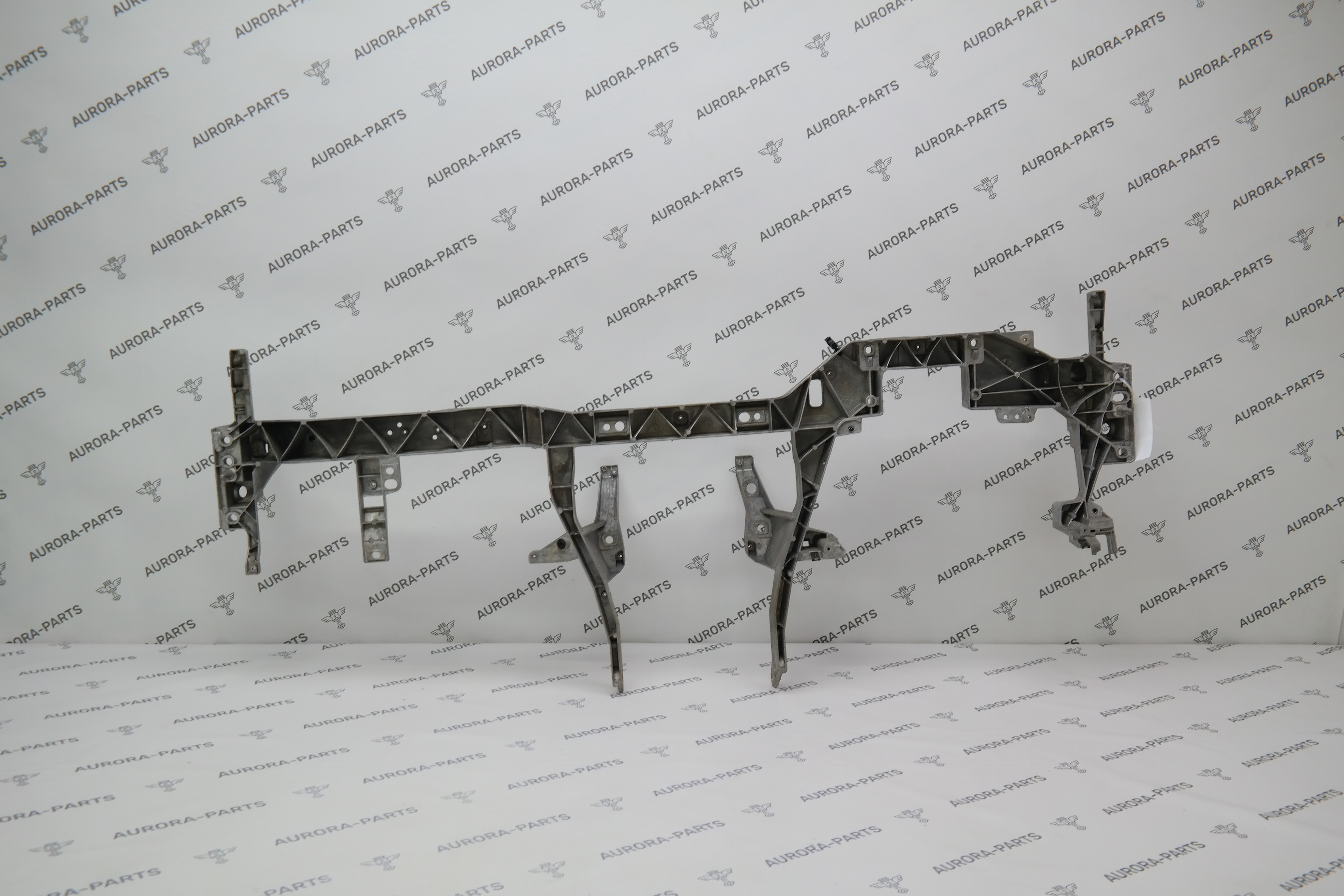 Кронштейн торпеды Volvo XC90