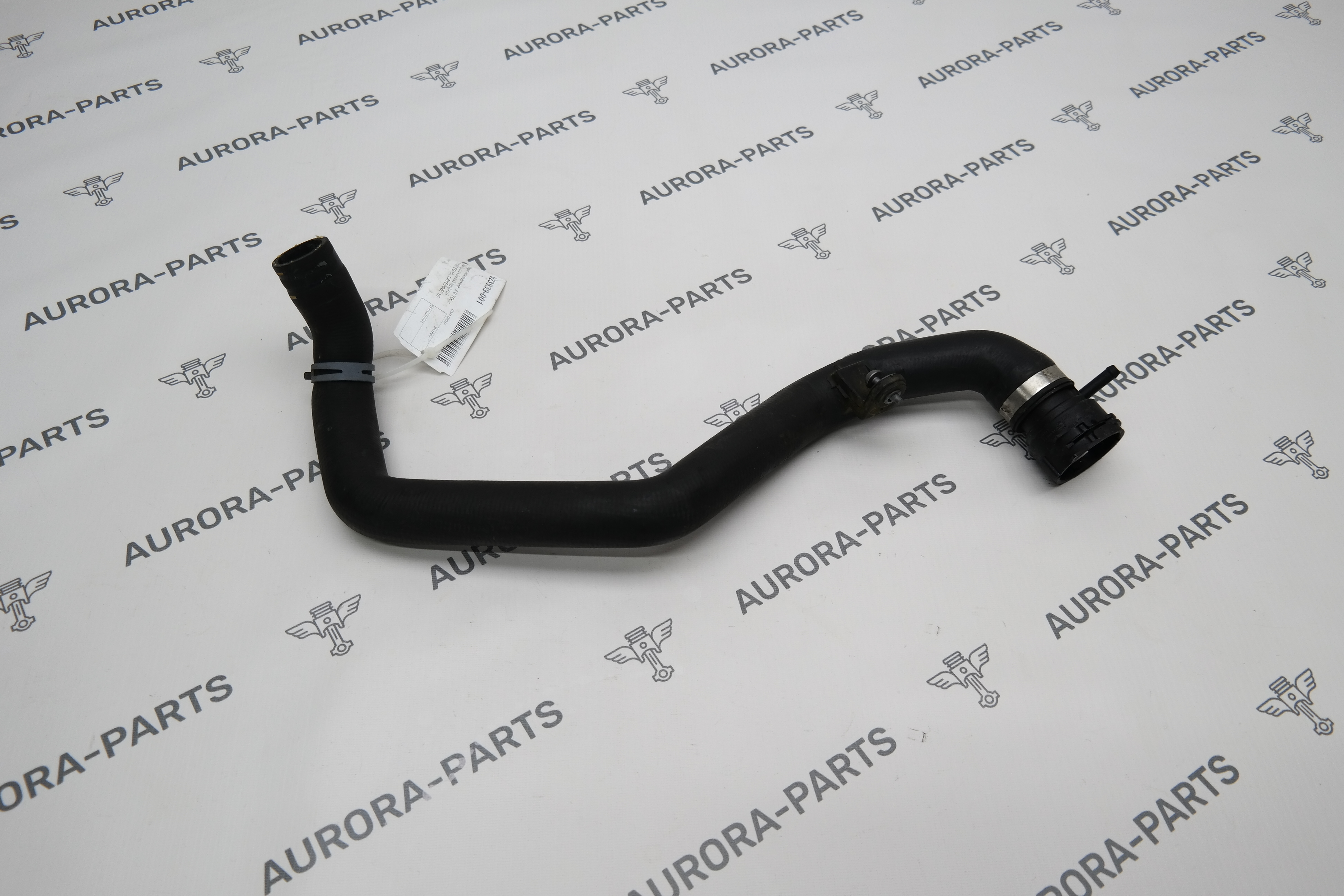 Шланг охлаждения 3.0 TDi с быстроразъёмной муфтой Porsche Cayenne