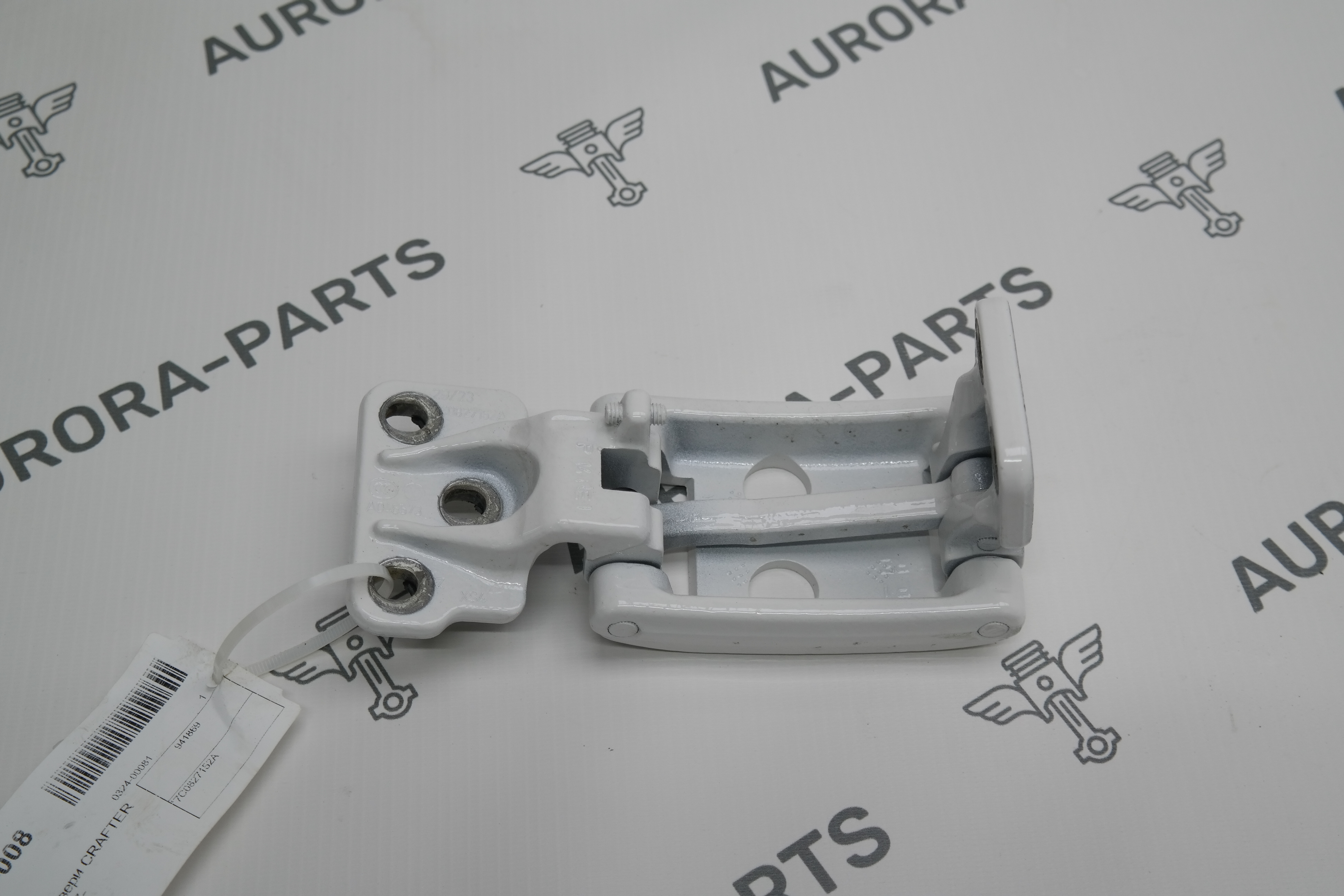 Петля задней двери VW Crafter