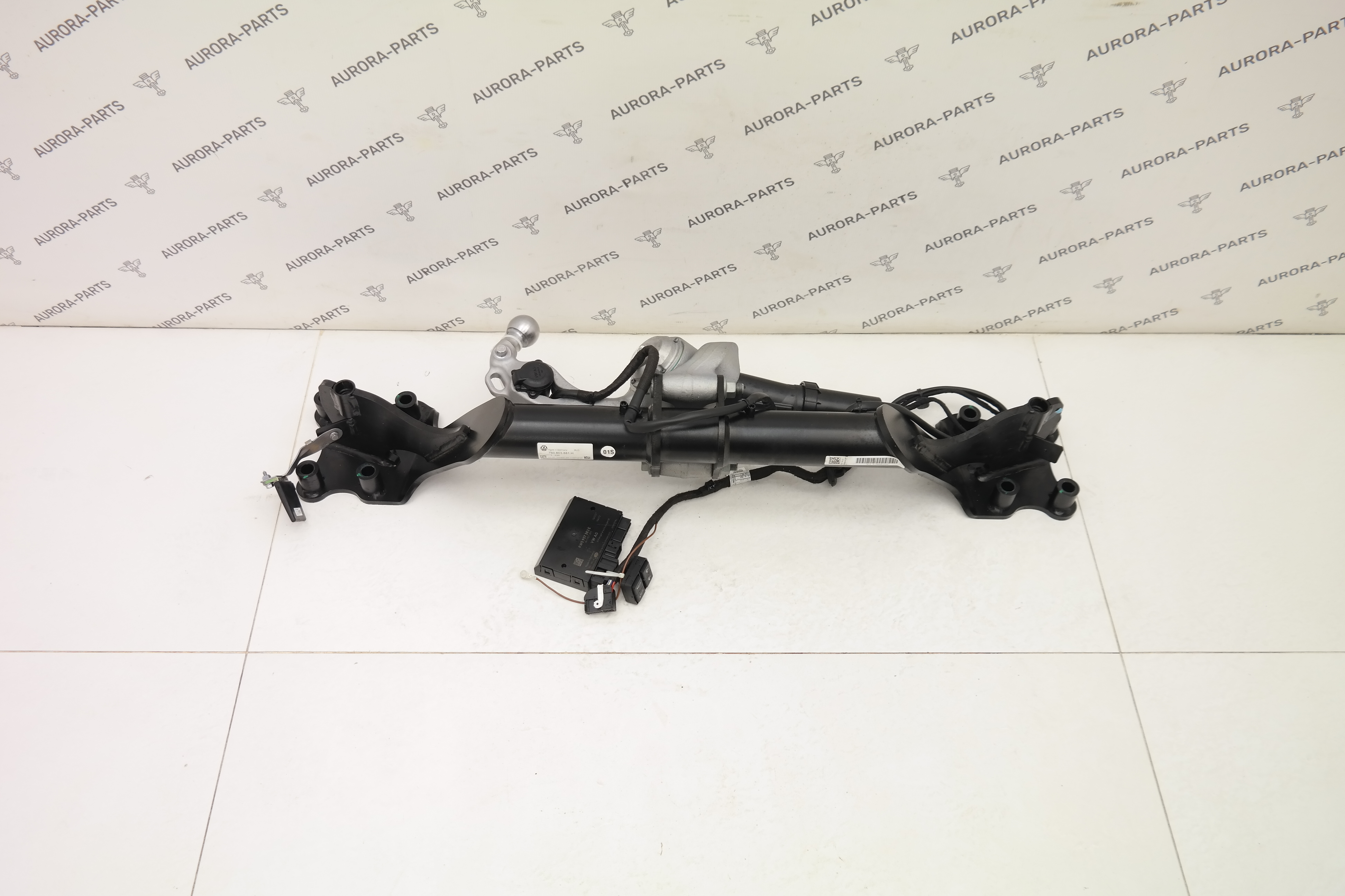 Фаркоп электрический + блок (2024 год) VW Touareg