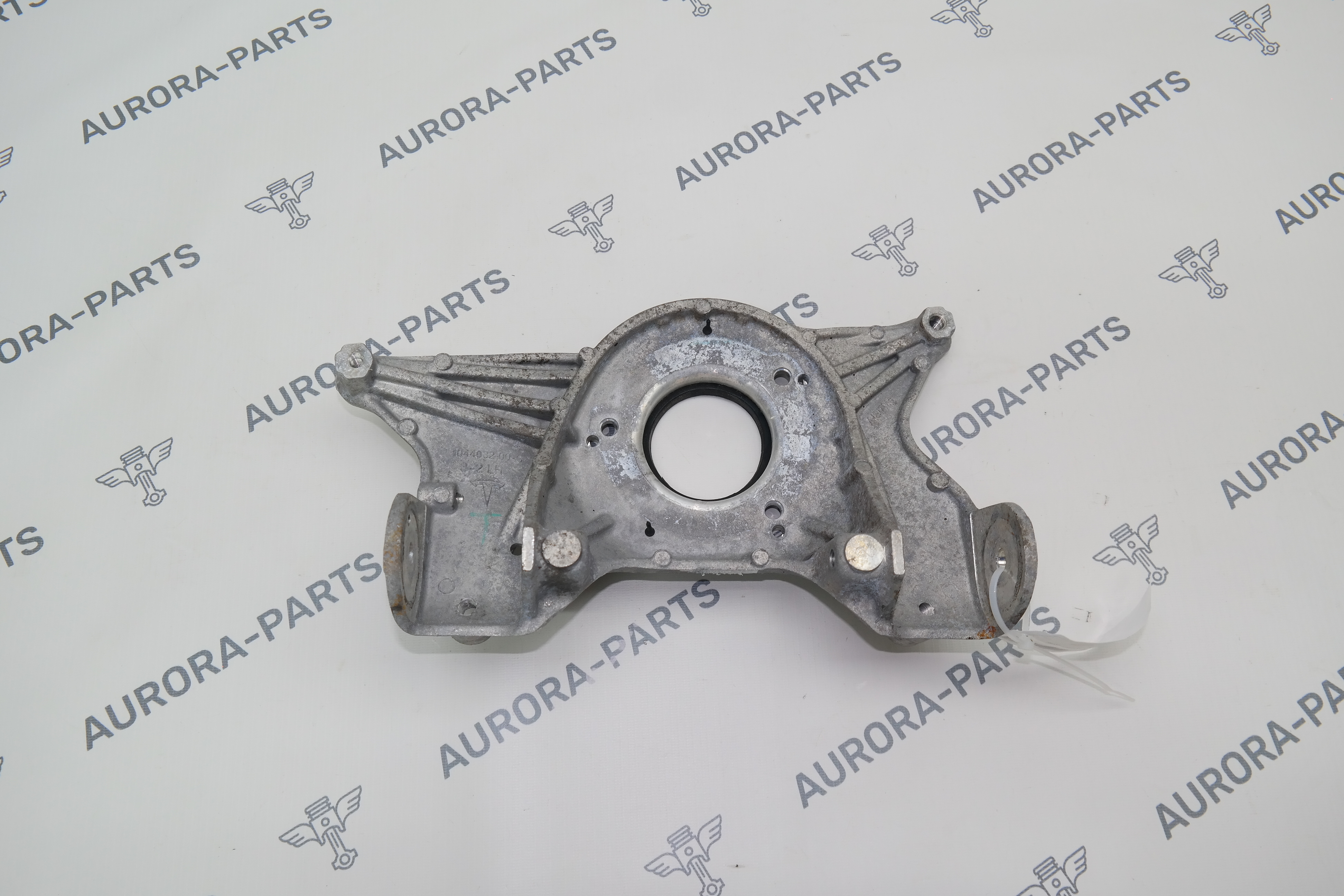 Опора амортизатора передняя LH Tesla Model 3