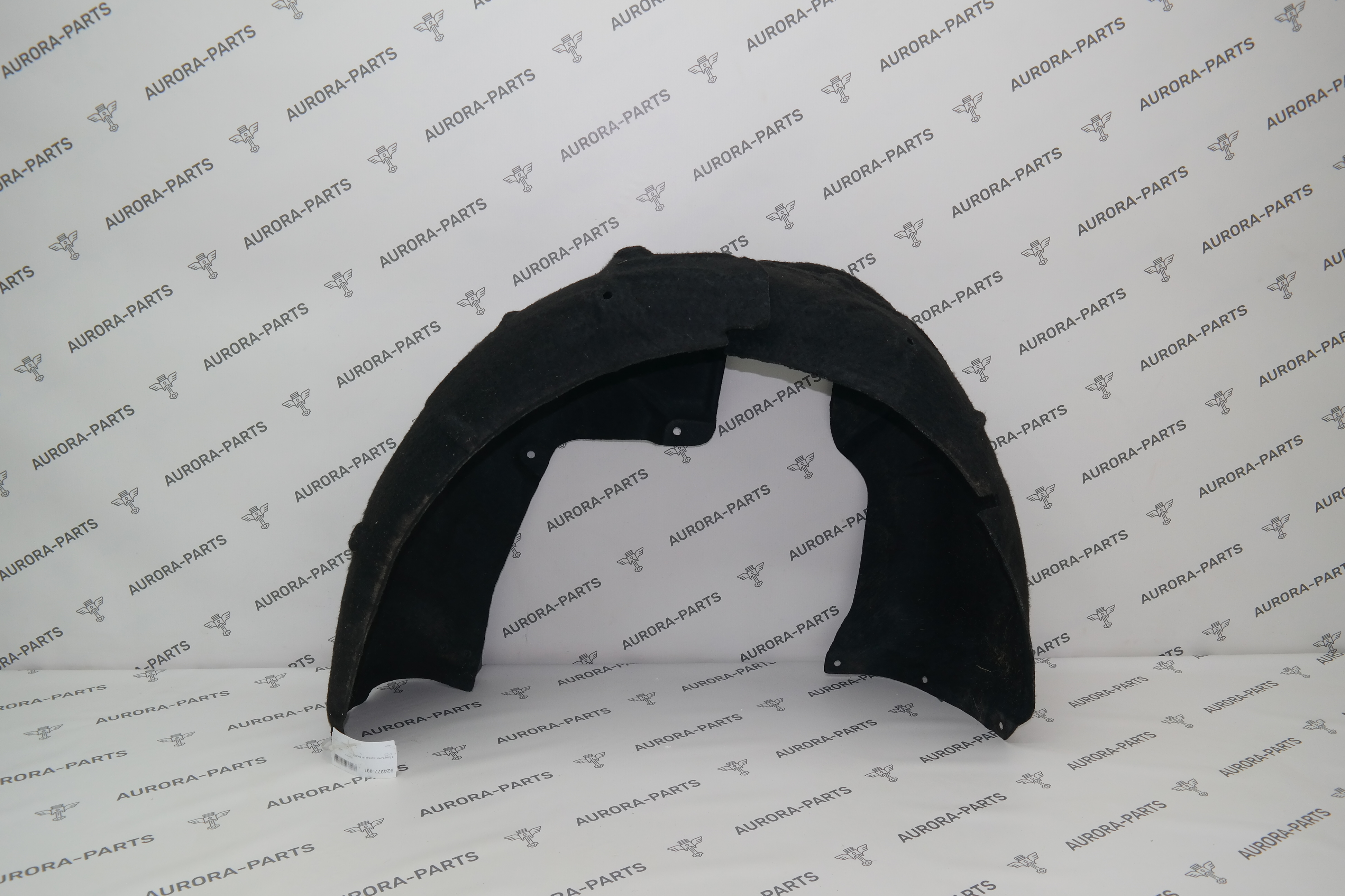 Подкрылок задний LH Tesla Model 3