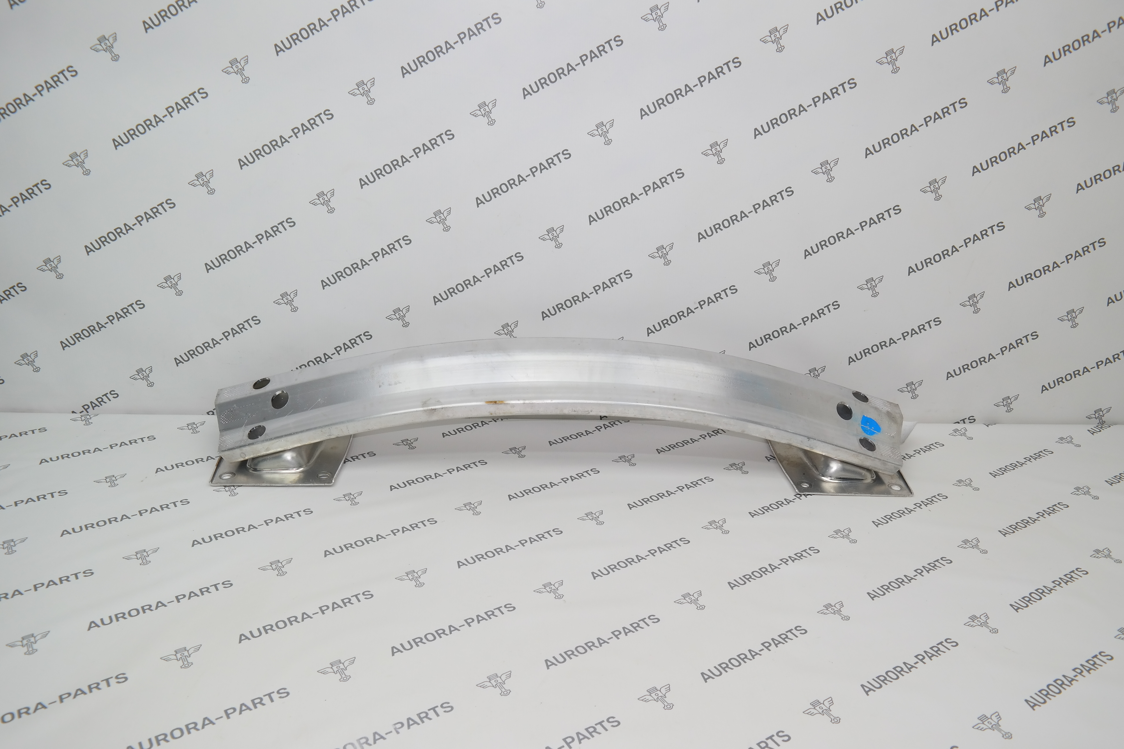 Усилитель заднего бампера Tesla Model 3