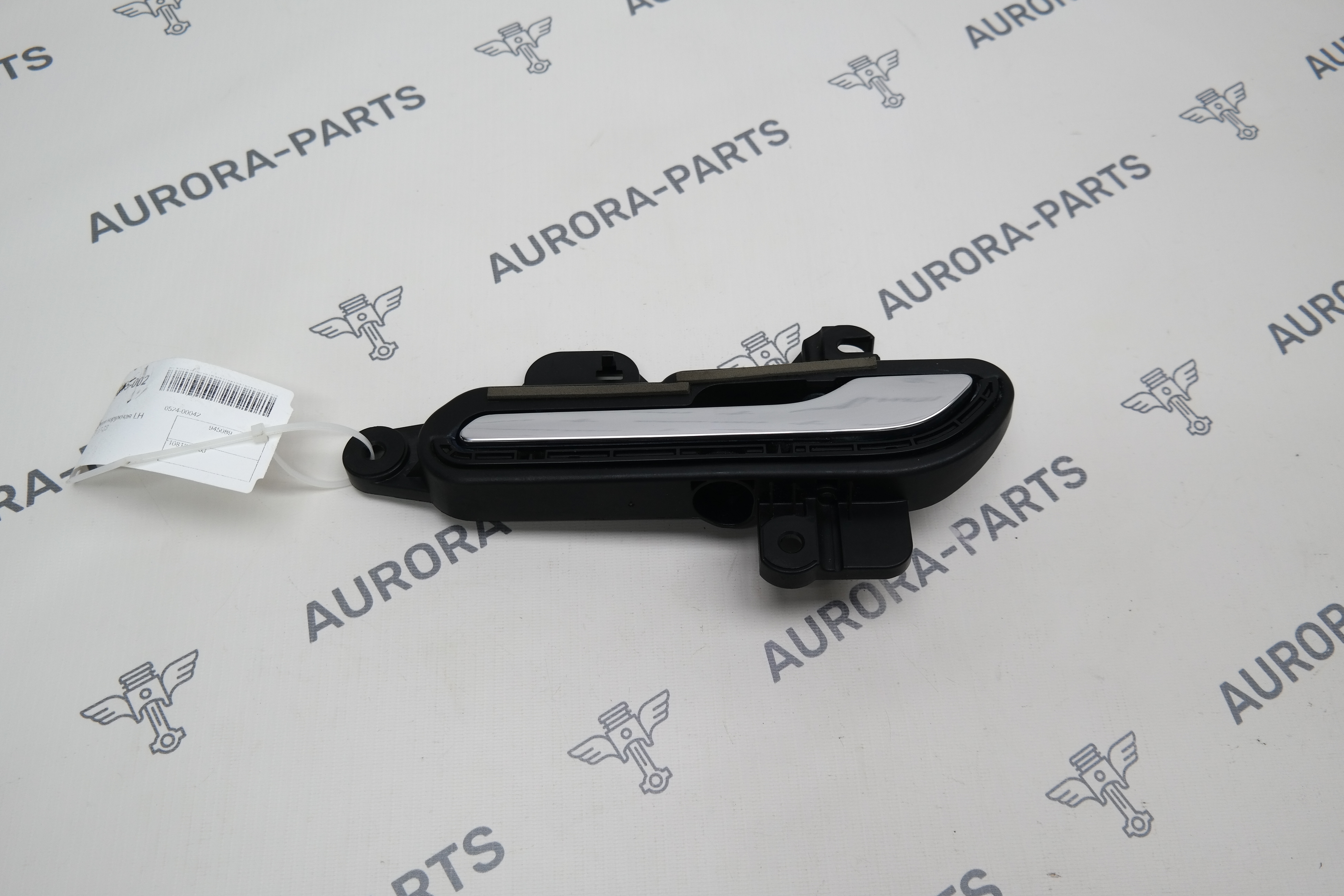 Ручка двери наружная LH Tesla Model 3