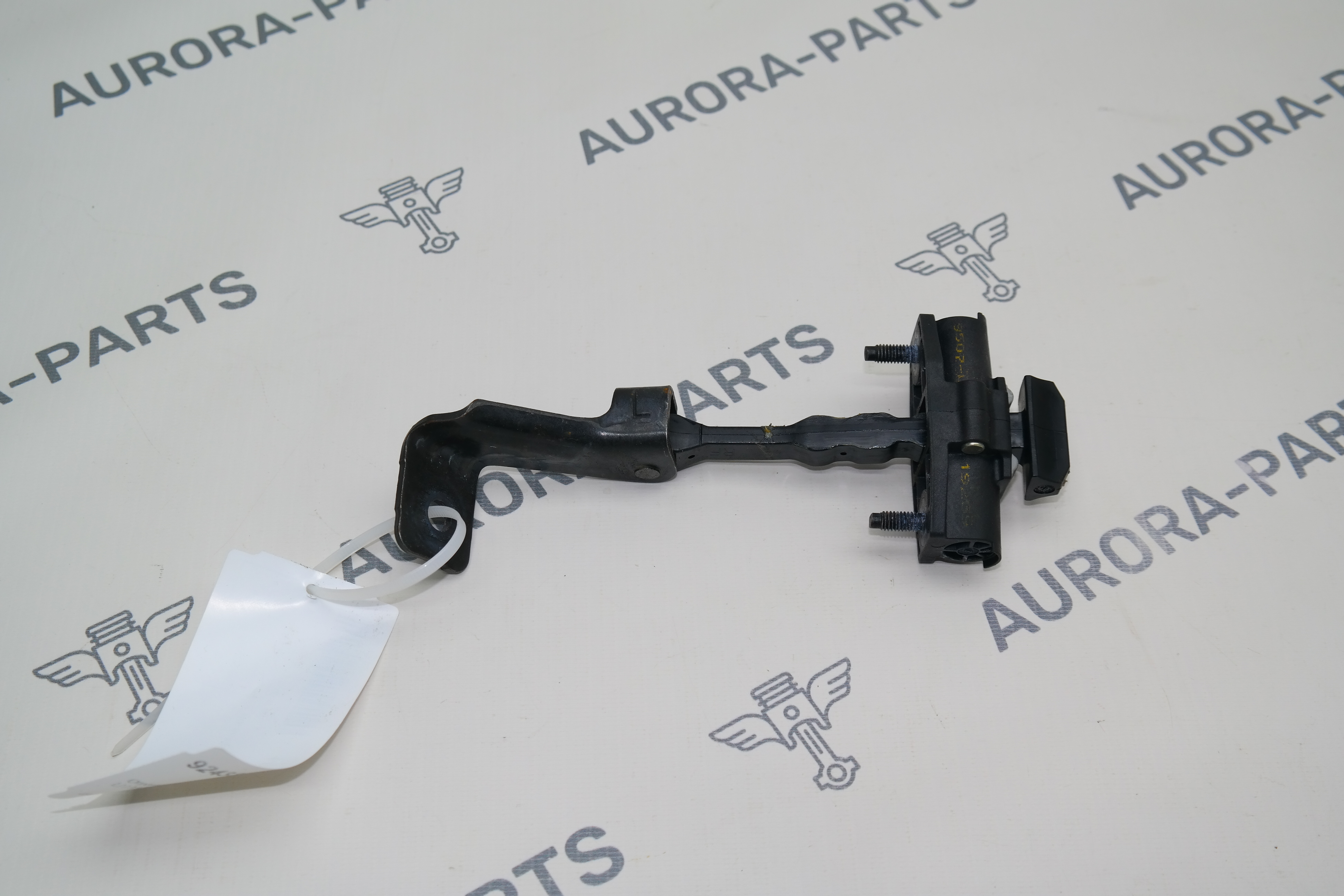 Ограничитель двери передней LH Tesla Model 3