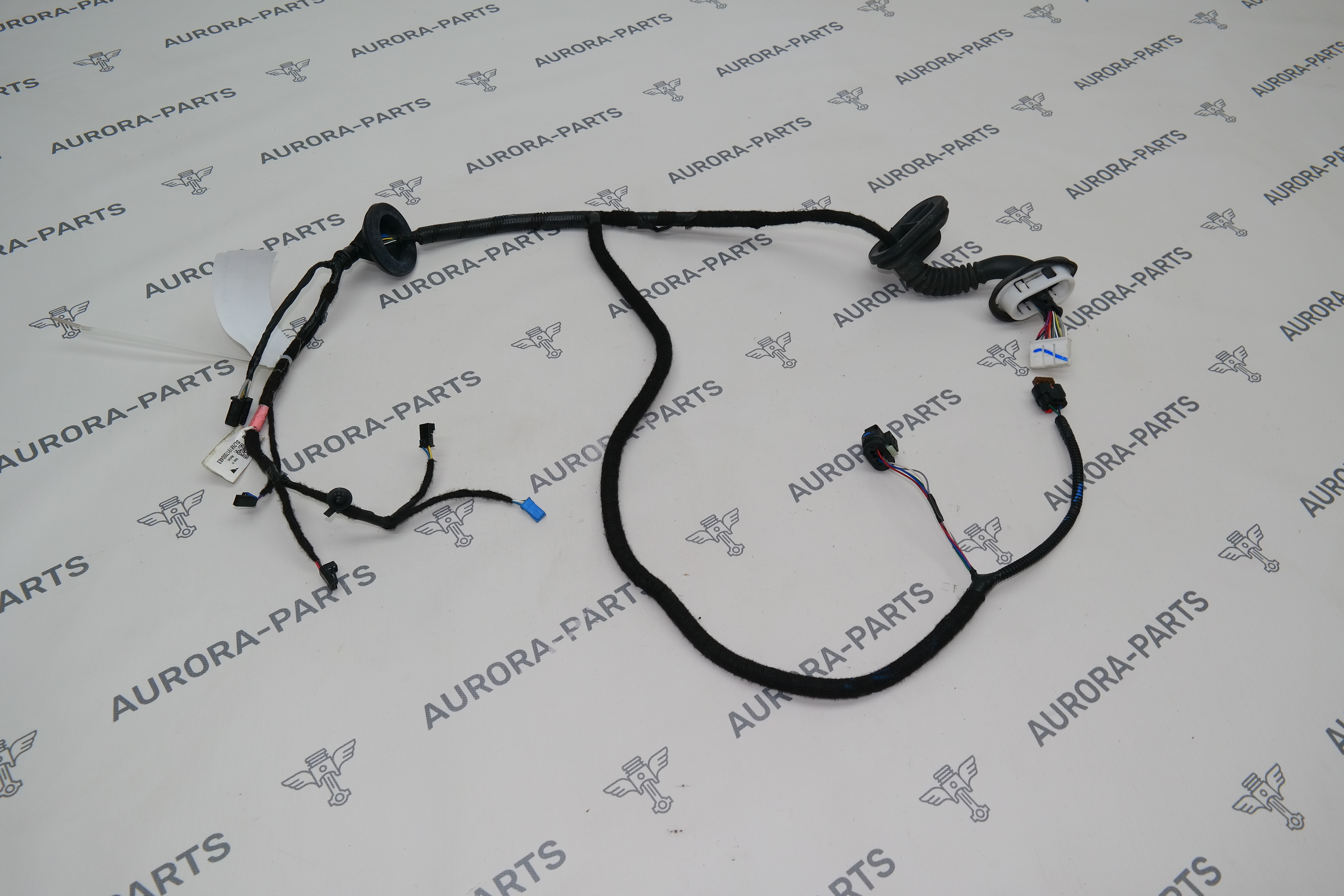 Проводка двери задней LH Tesla Model 3