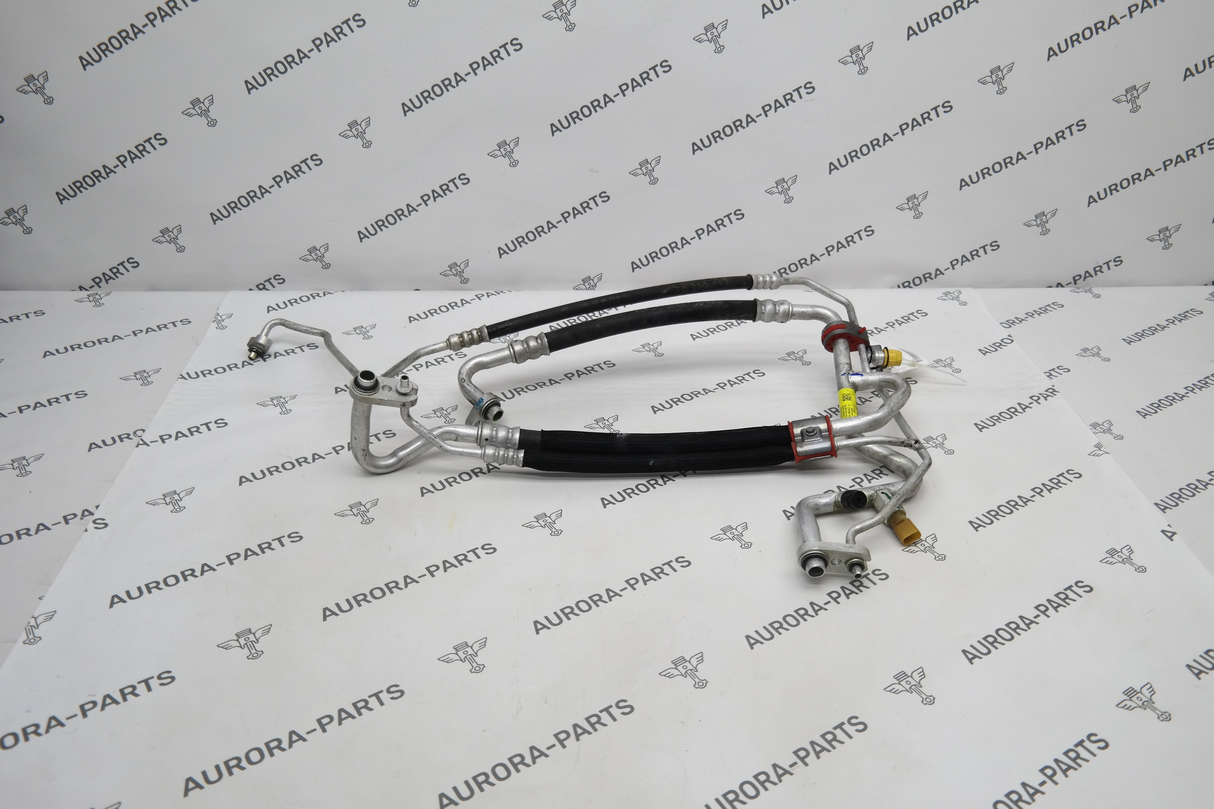 Трубка кондиционера Tesla Model 3