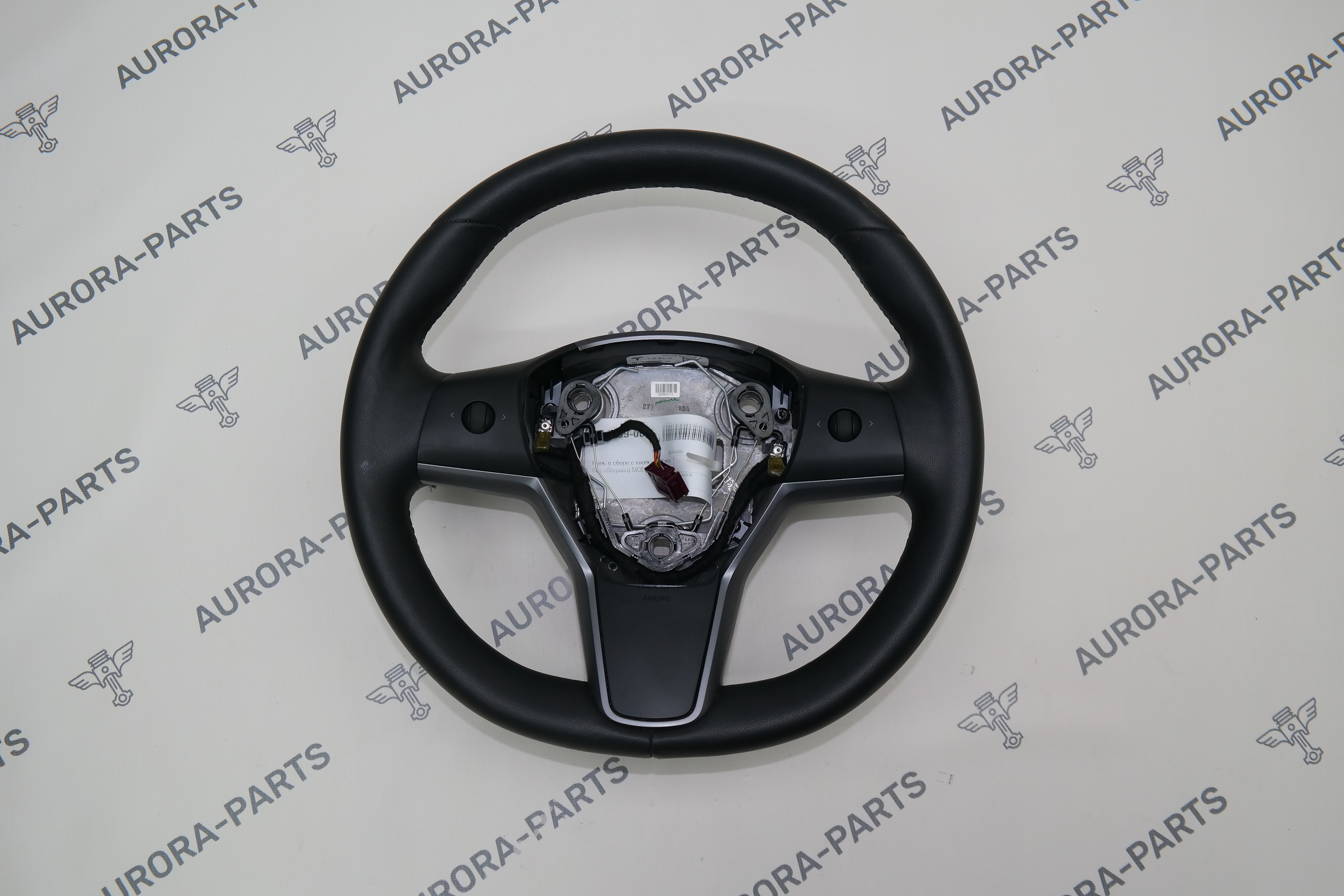 Руль в сборе с кнопками (Кожа, без обогрева) Tesla Model 3