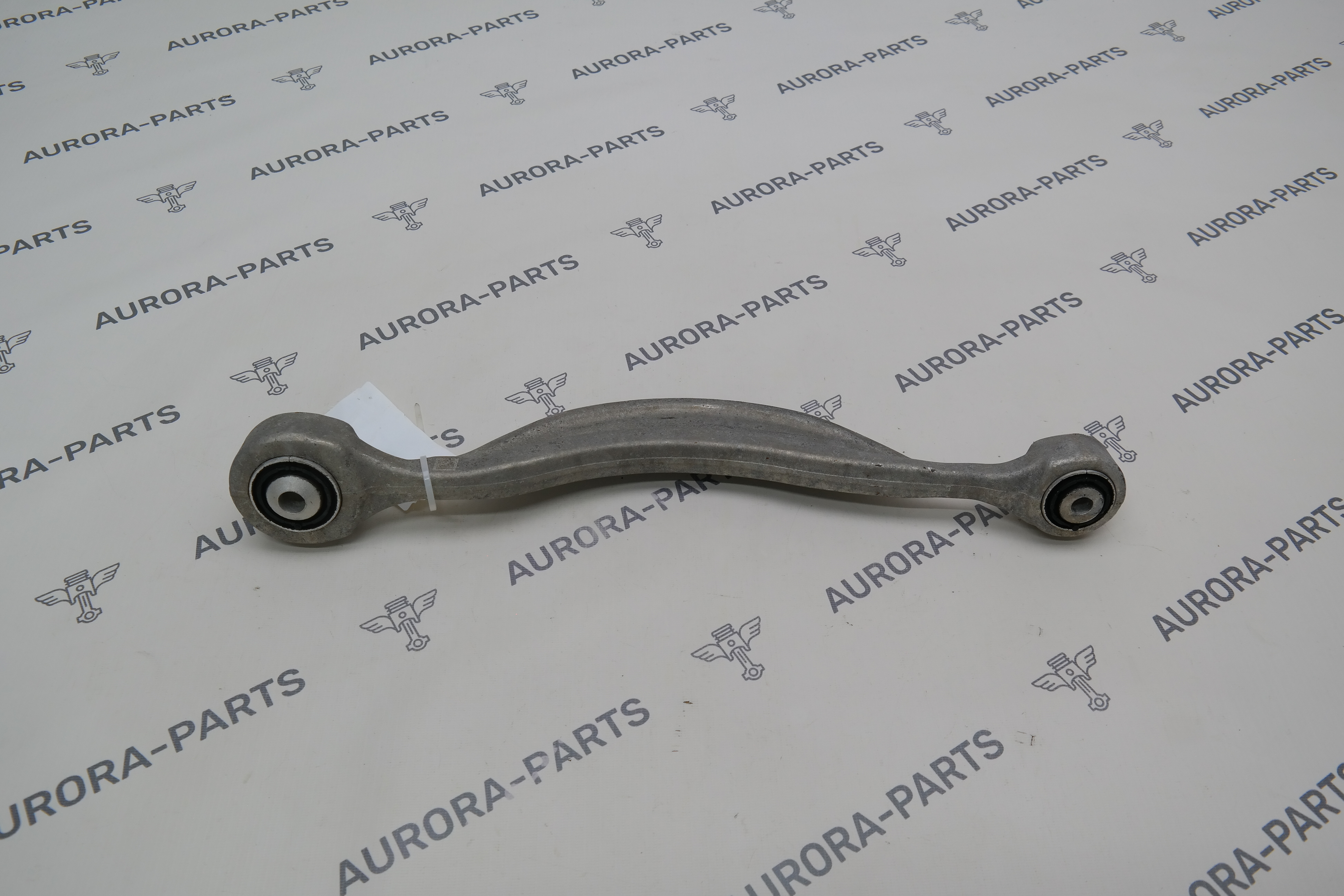 Тяга рулевая задней подвески LH=RH Audi Q7