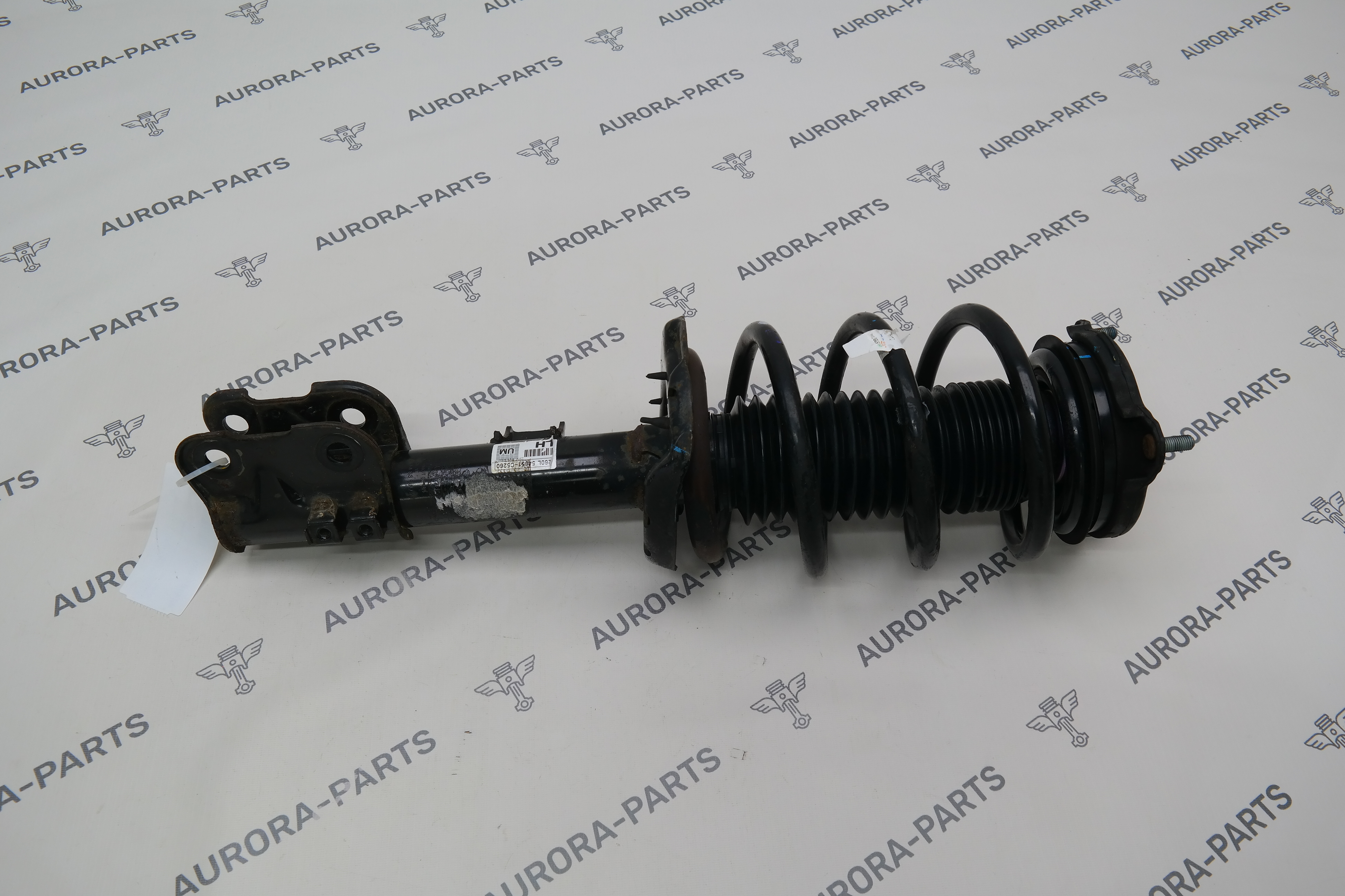 Стойка амортизационная в сборе передней подвески LH Kia Sorento