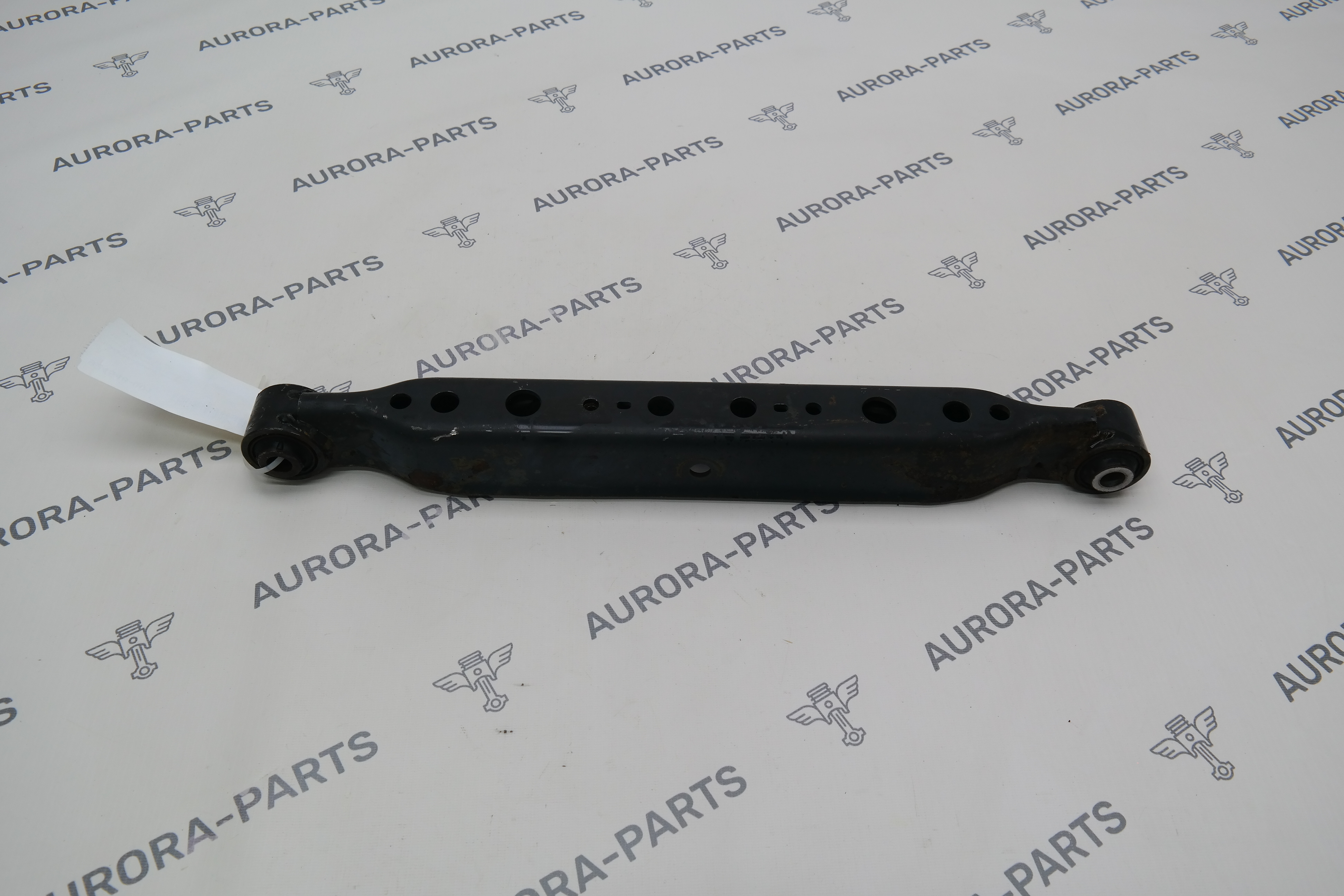 Рычаг поперечный нижний задней подвески RH Nissan Qashqai