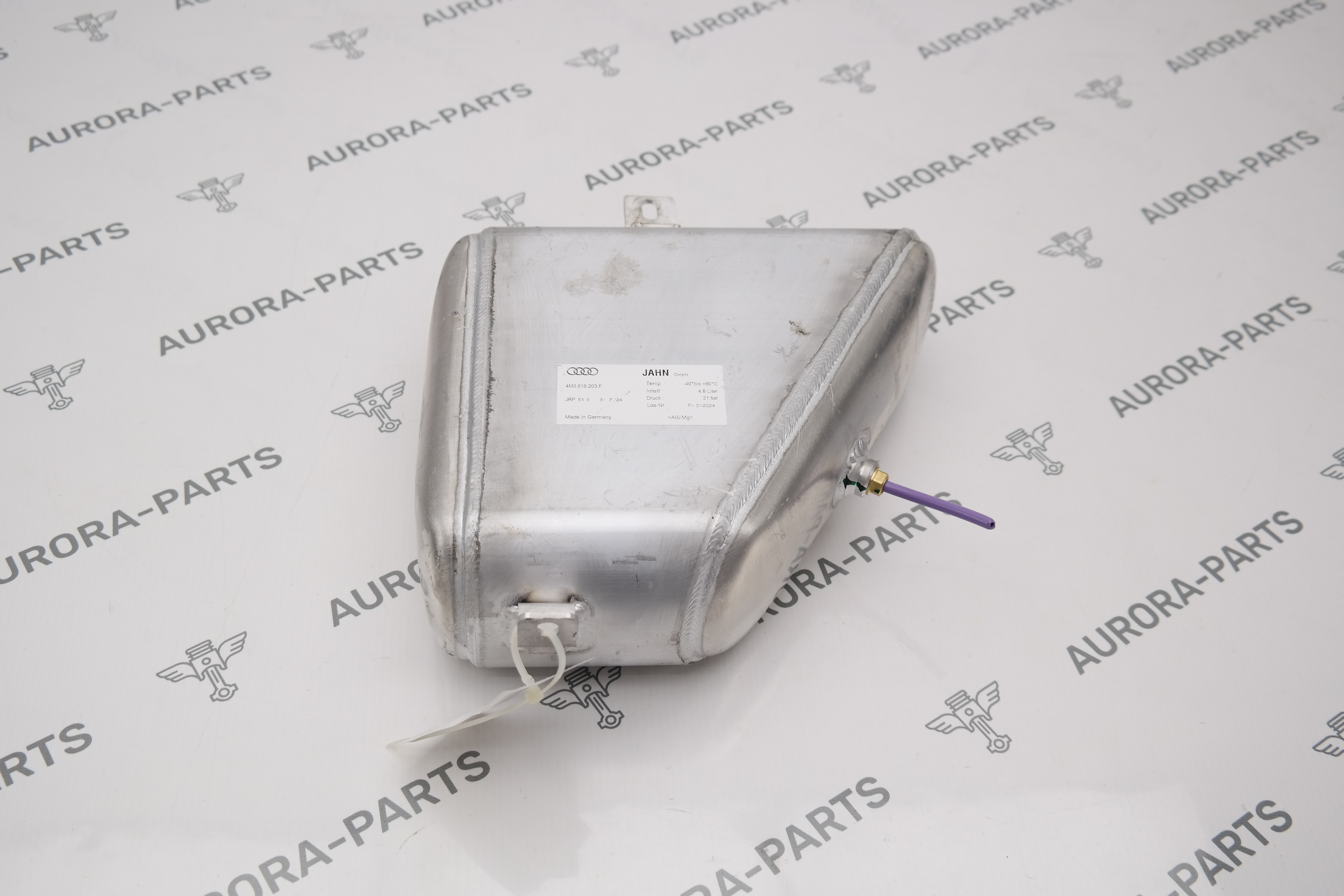 Ресивер пневмоподвески LH Audi Q7