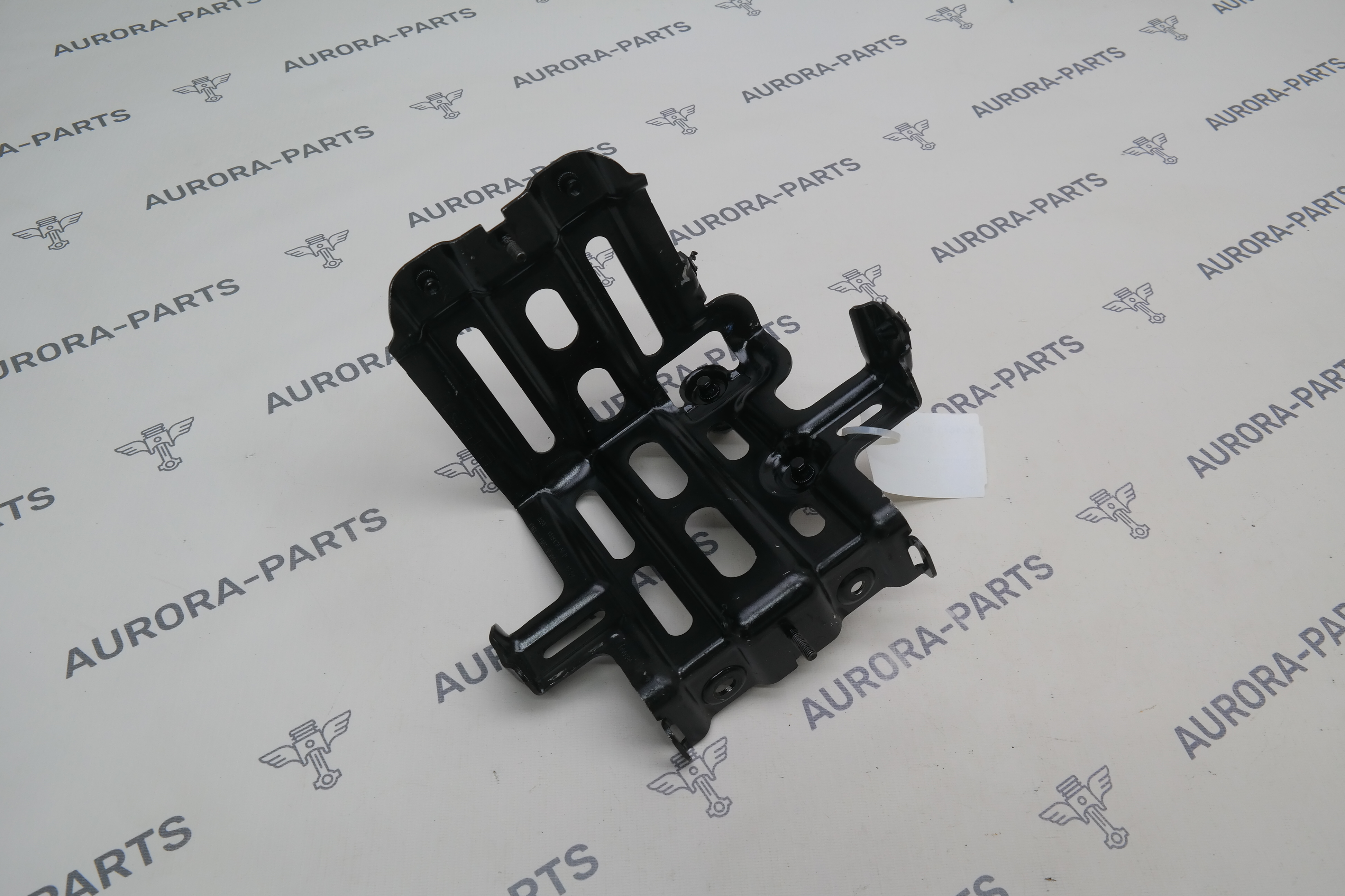 Кронштейн крепления батареи Tesla Model 3