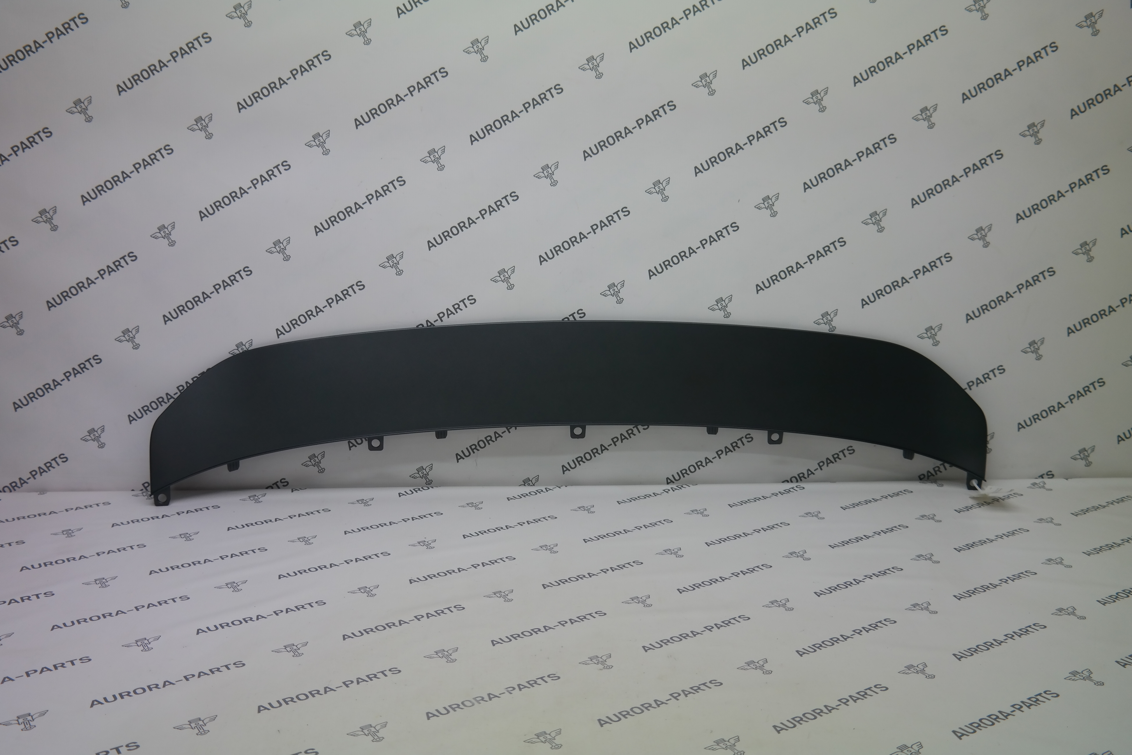 Накладка нижняя переднего бампера Li Auto LiXiang L9