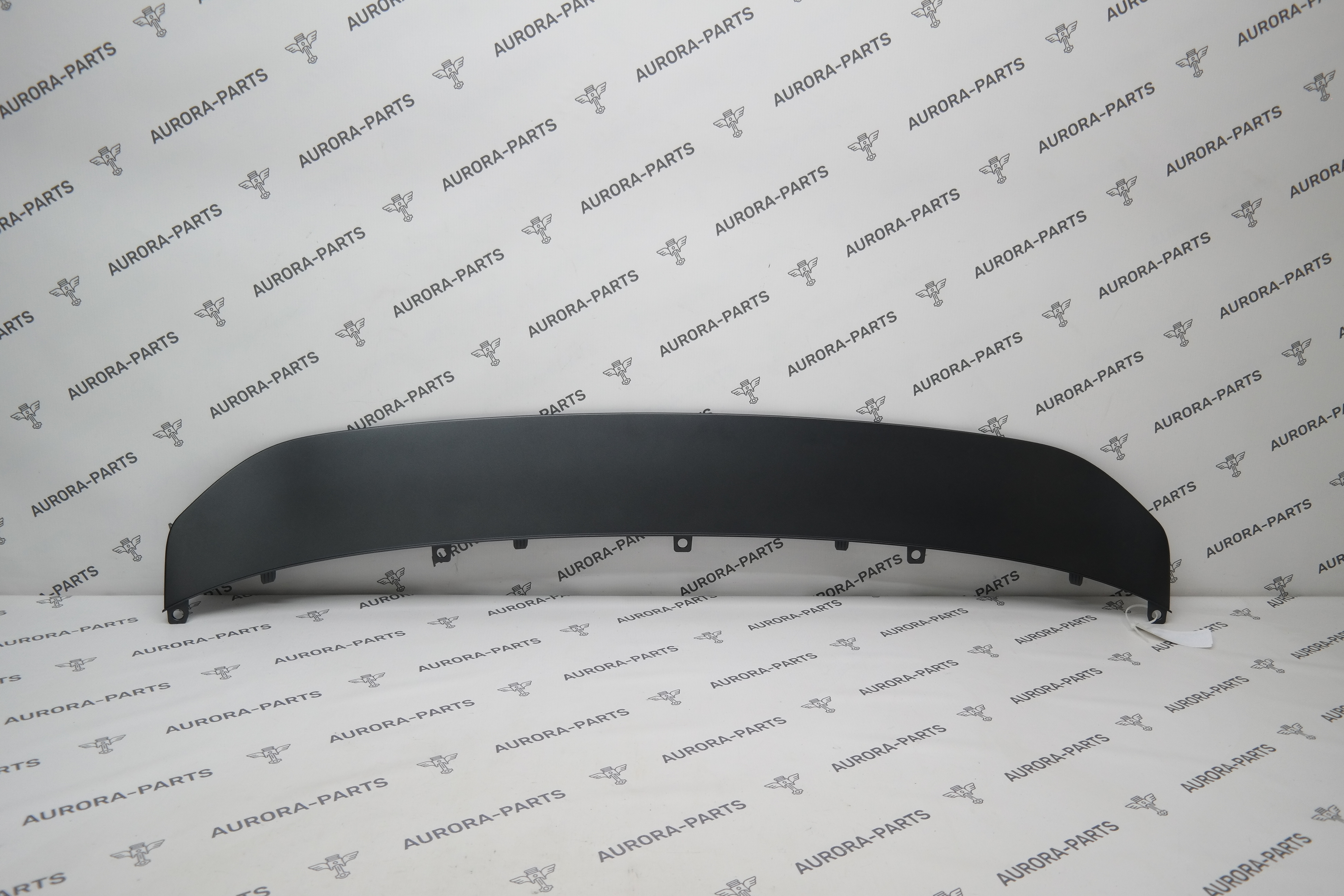 Накладка нижняя переднего бампера Li Auto LiXiang L9