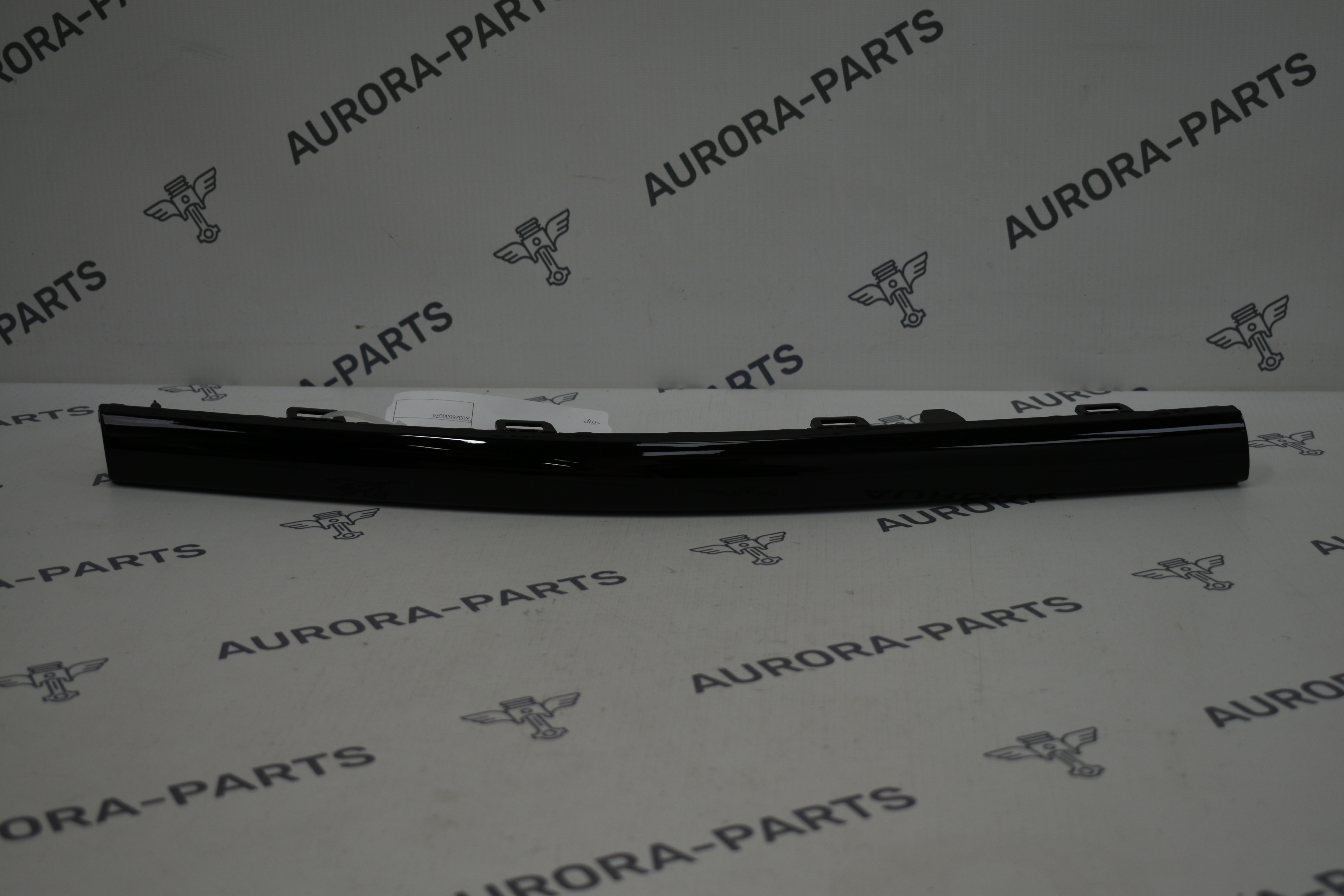 Молдинг переднего бампера LH Li Auto LiXiang L9