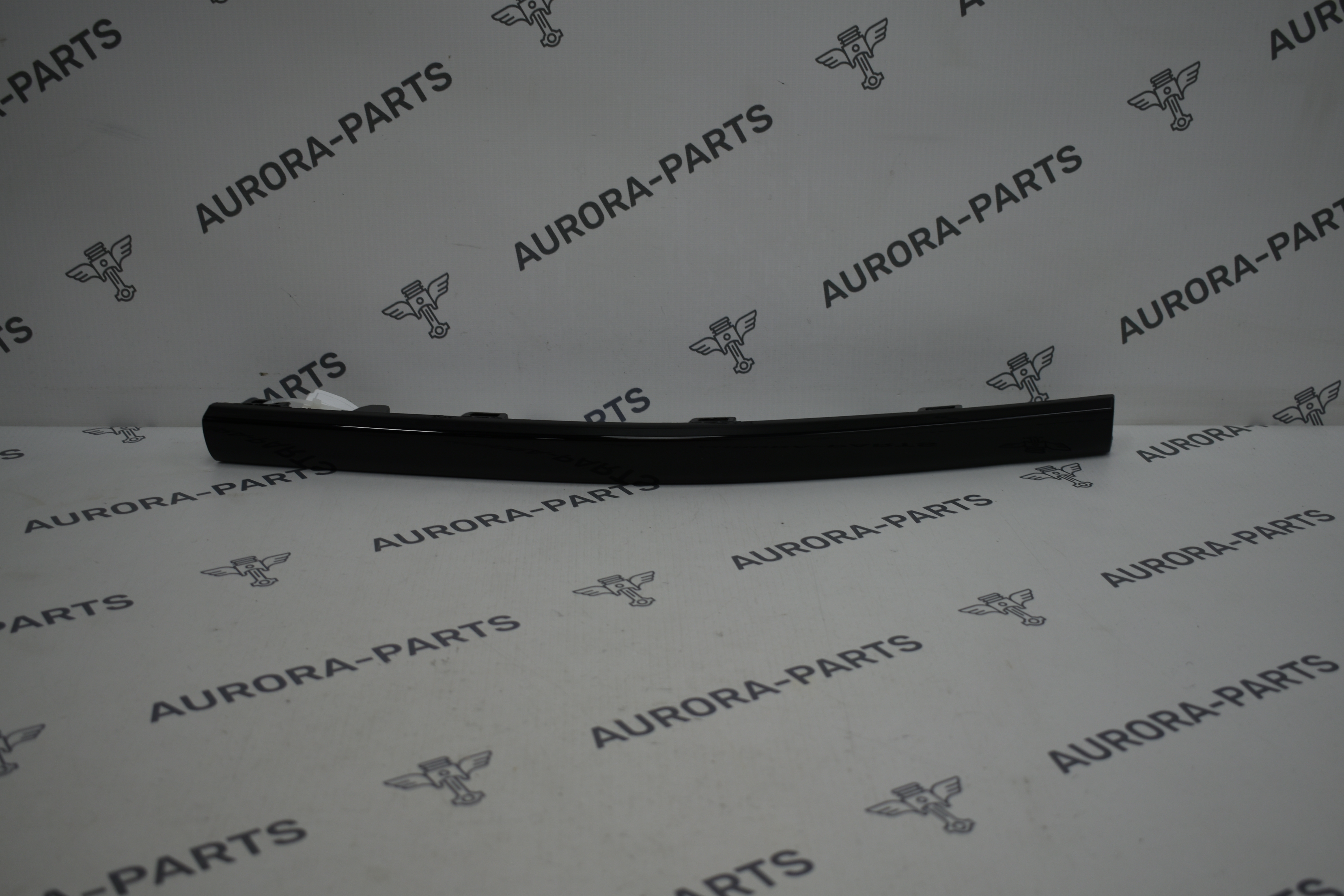 Молдинг переднего бампера LH Li Auto LiXiang L9