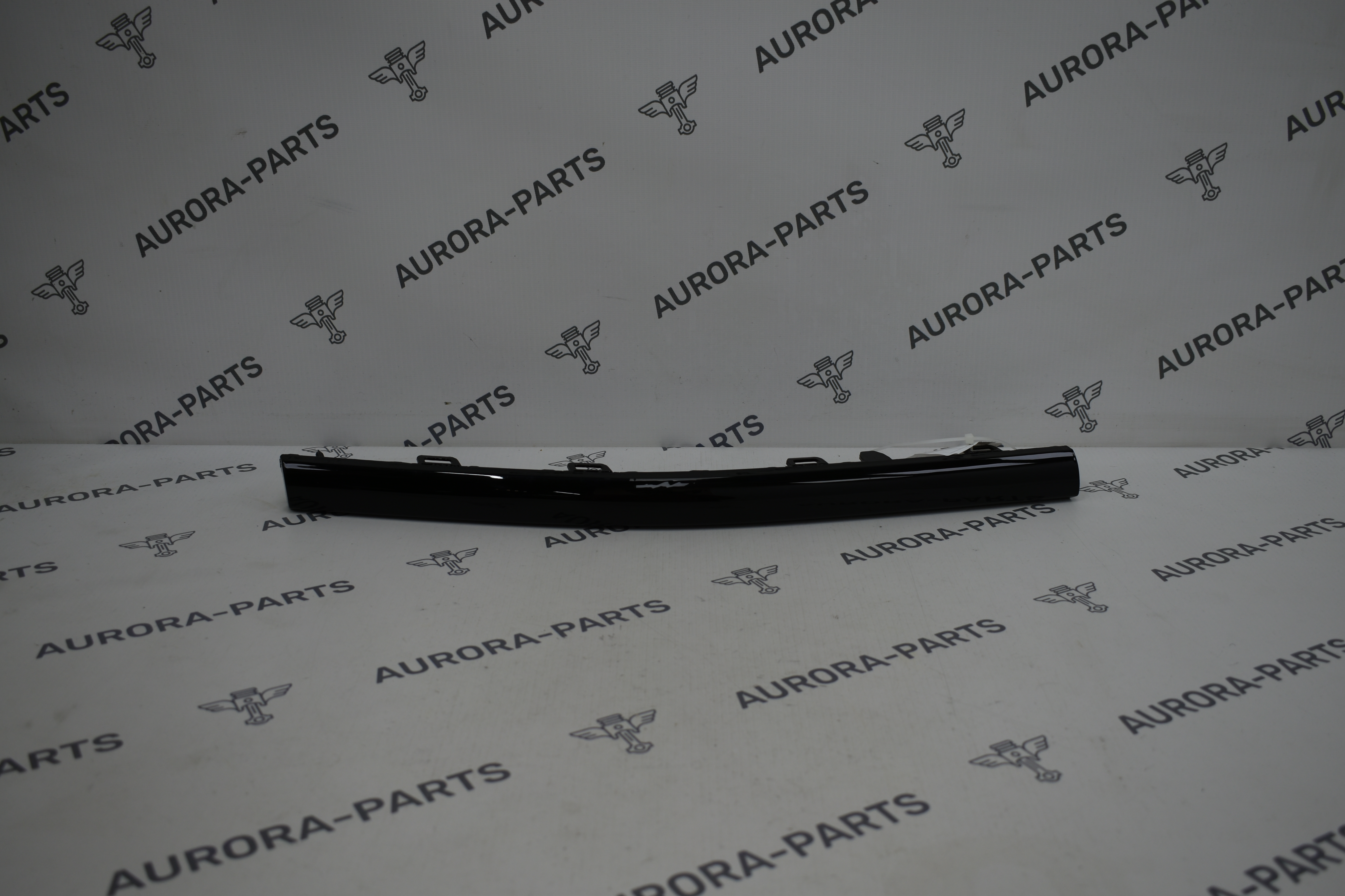 Молдинг переднего бампера LH Li Auto LiXiang L9