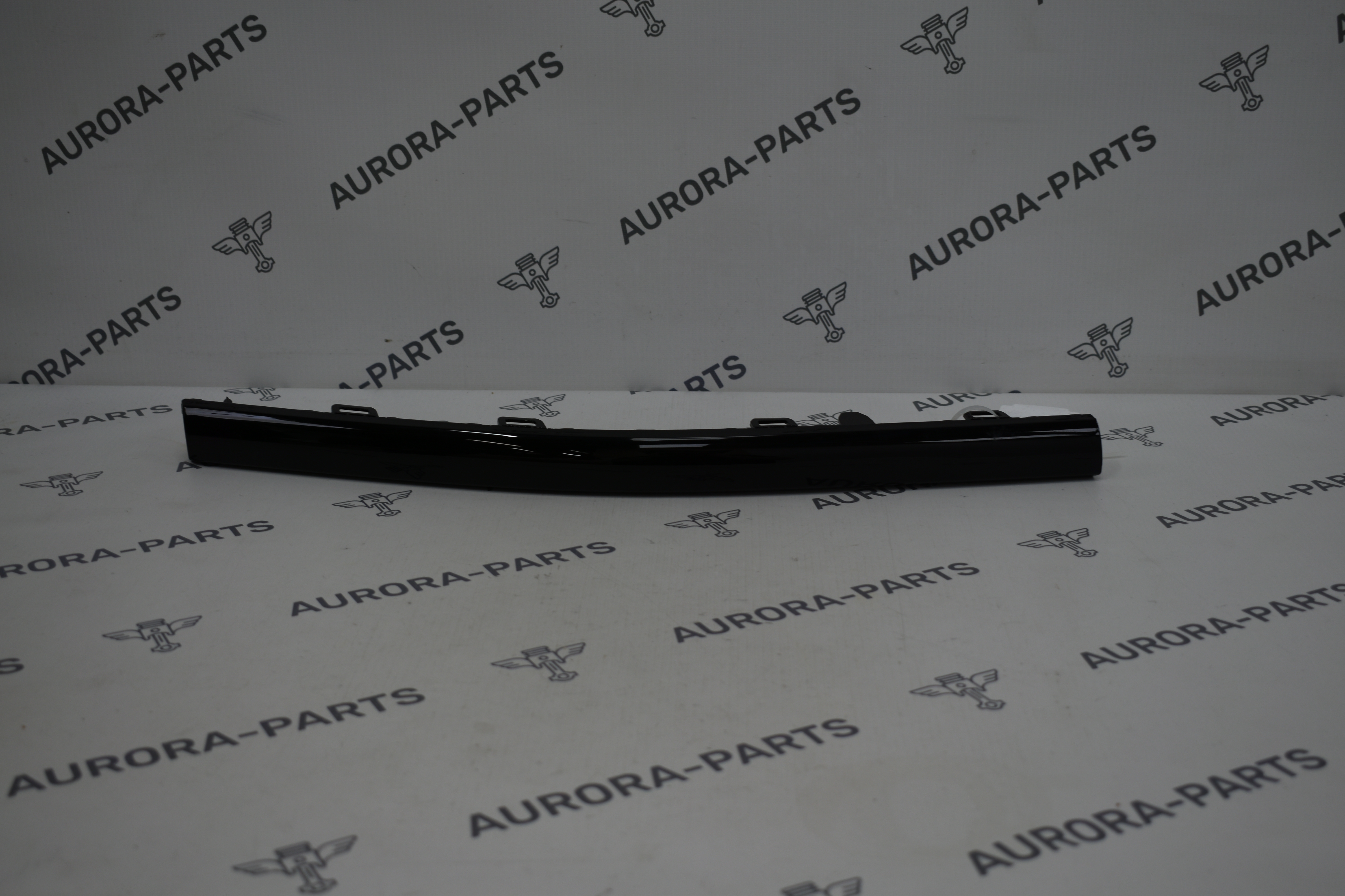 Молдинг переднего бампера LH Li Auto LiXiang L9