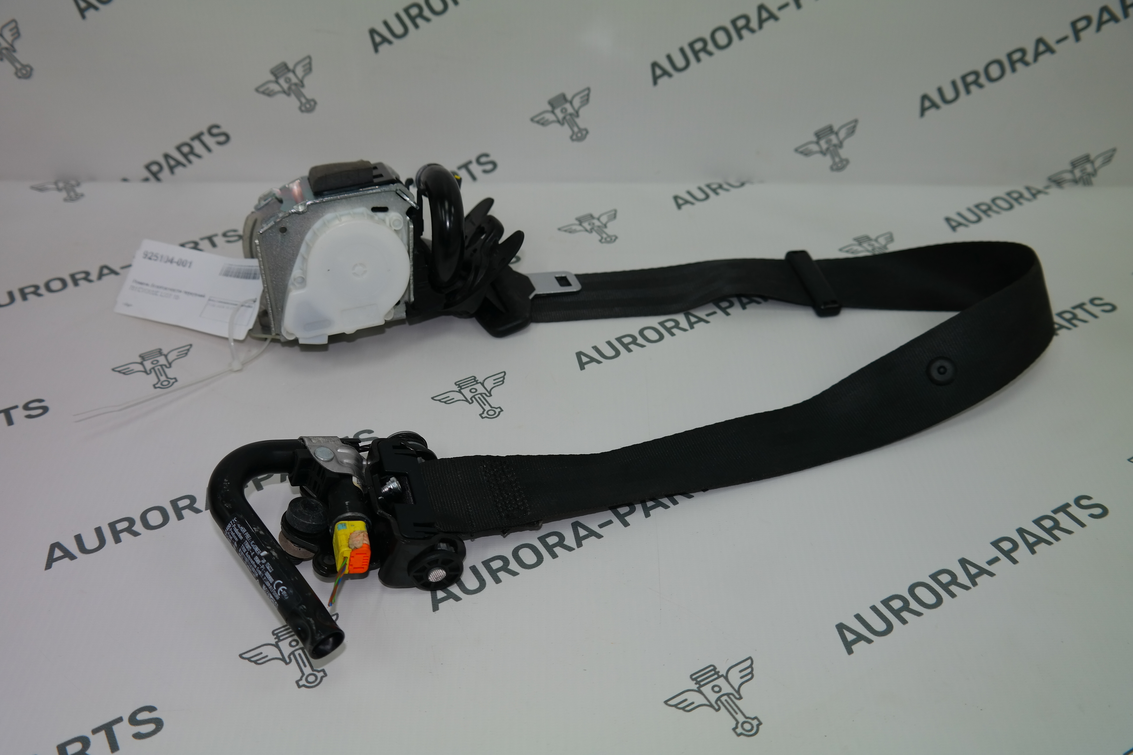 Ремень безопасности передний RH Land Rover Range Rover Evoque